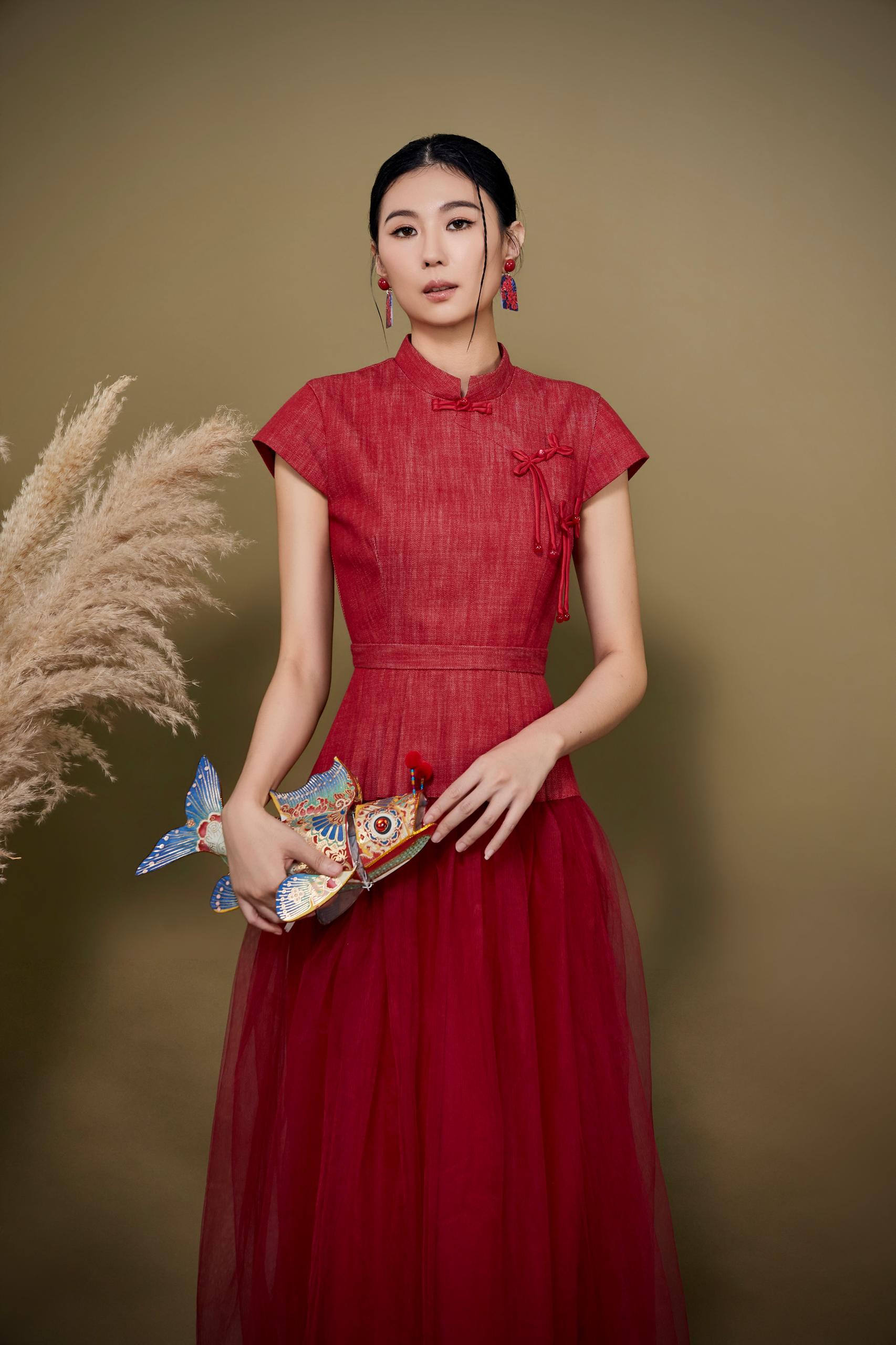CD2160 XIN YI MESH OVERLAYS ORIENTAL DRESS