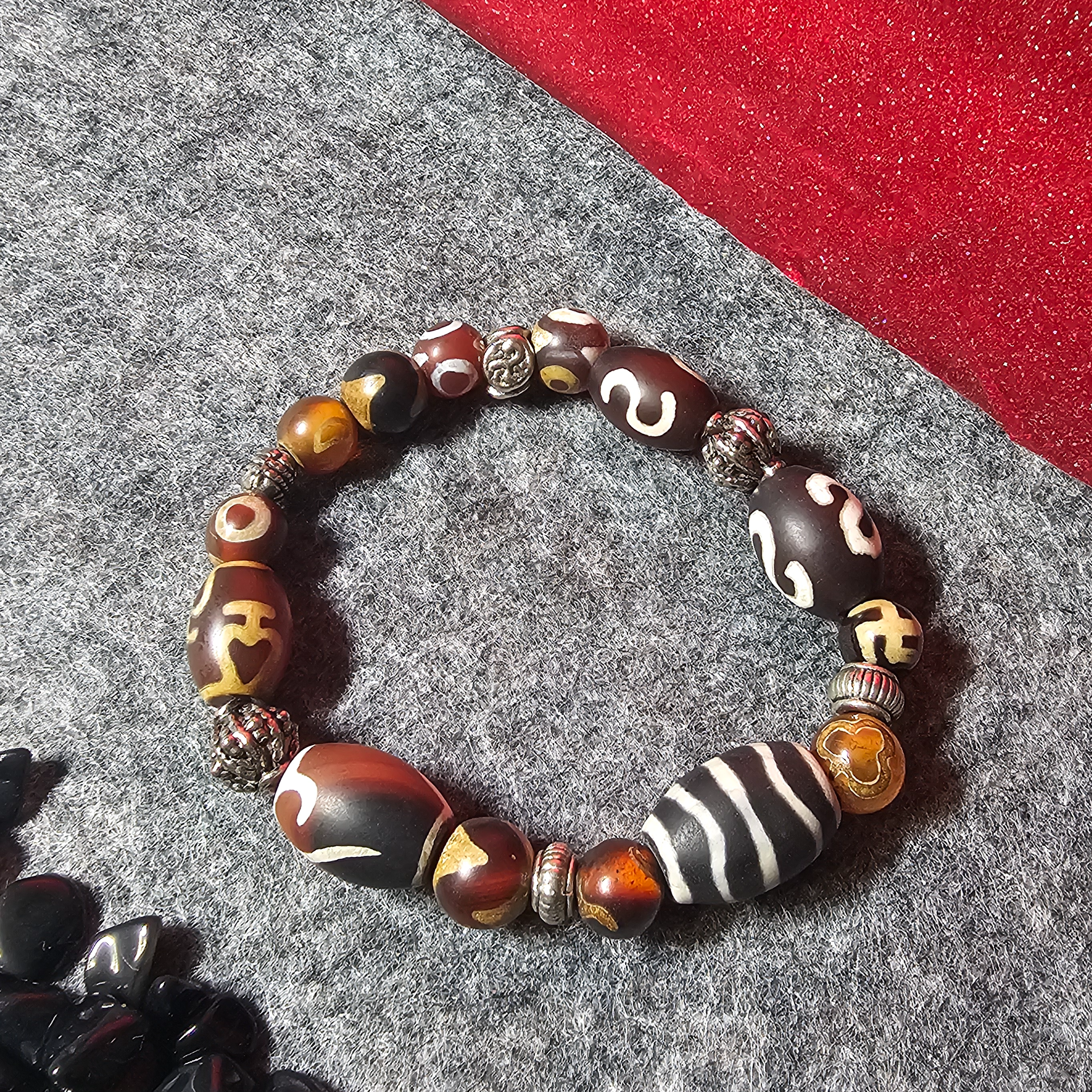 天珠瑪瑙配藏銀手鏈