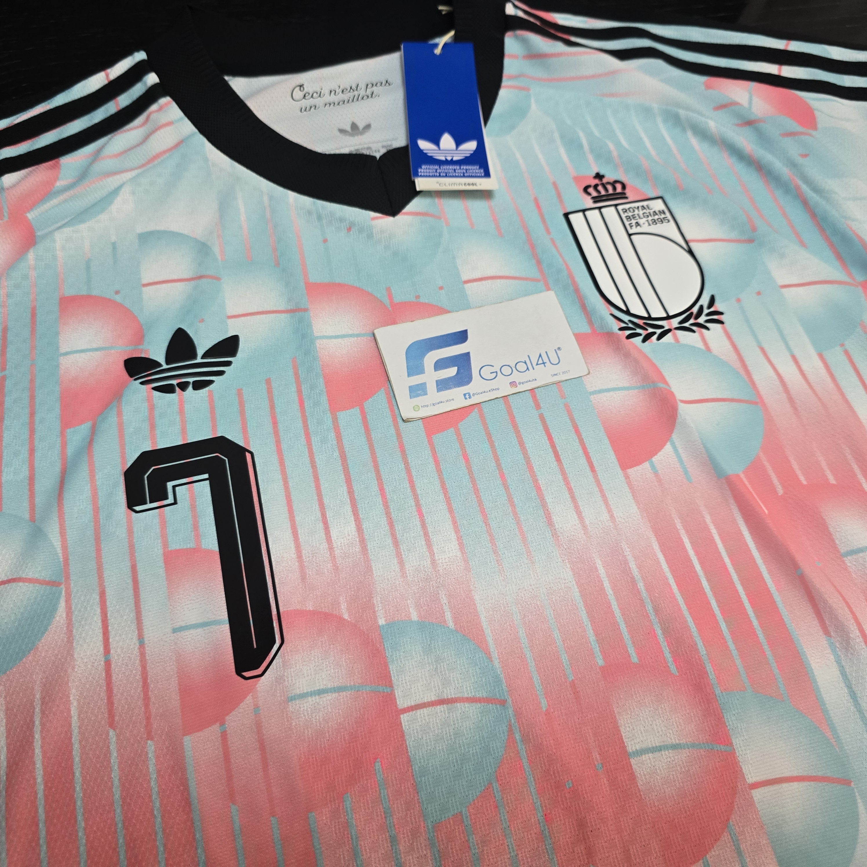 🧊揉合經典復古與現代美學 Adidas Belgium 比利時 2025-26 作客球員版球衣 (可加印字章) JM8382