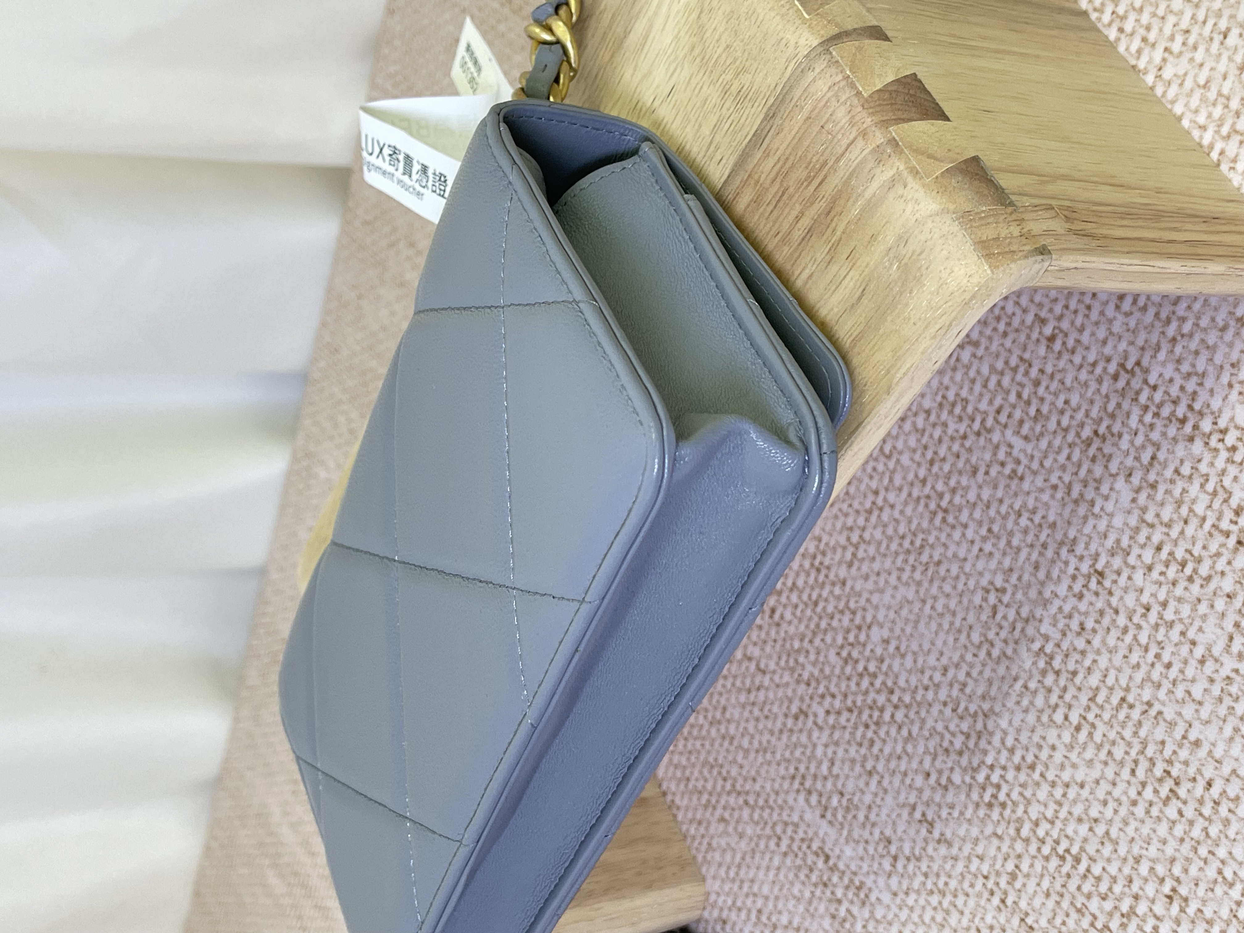 直播貨品 |  [1個-$100 2個-$300］BB05