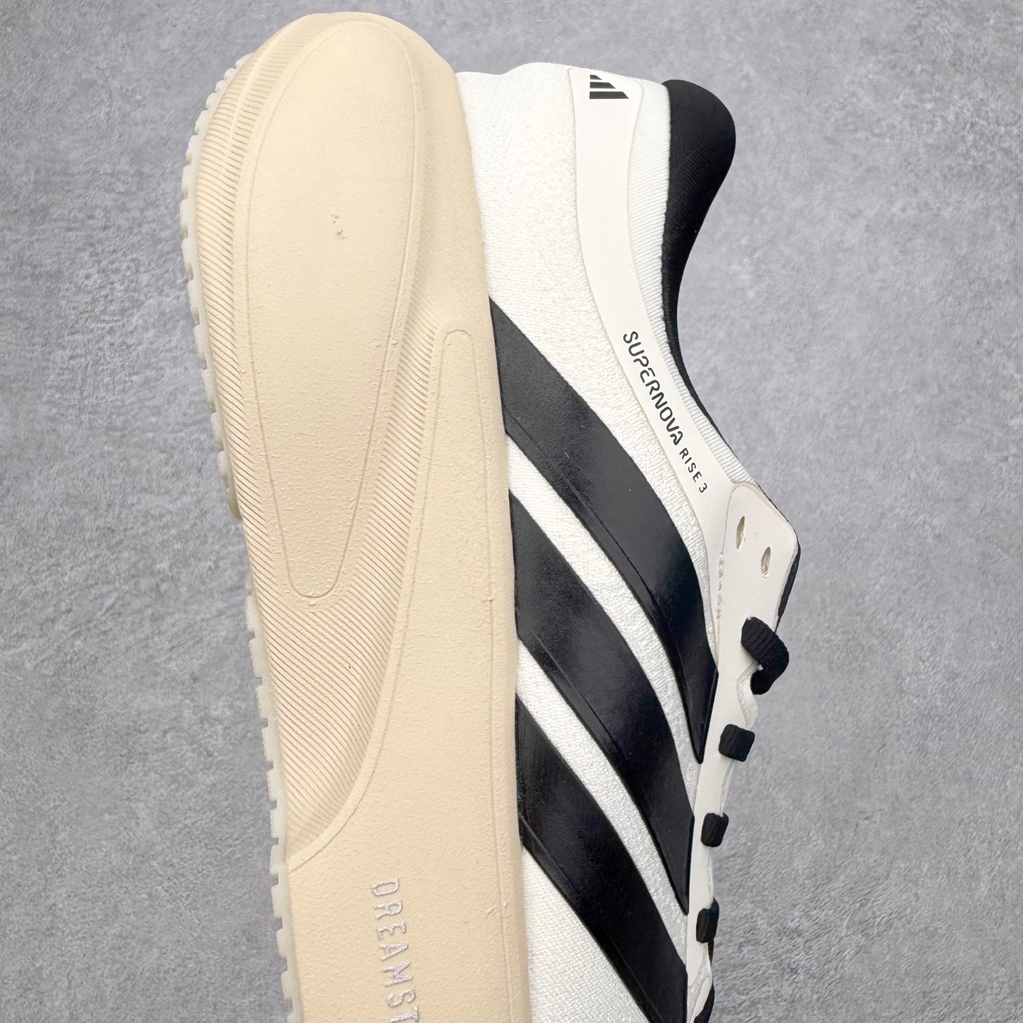 Adidas Supernova Rise 3 