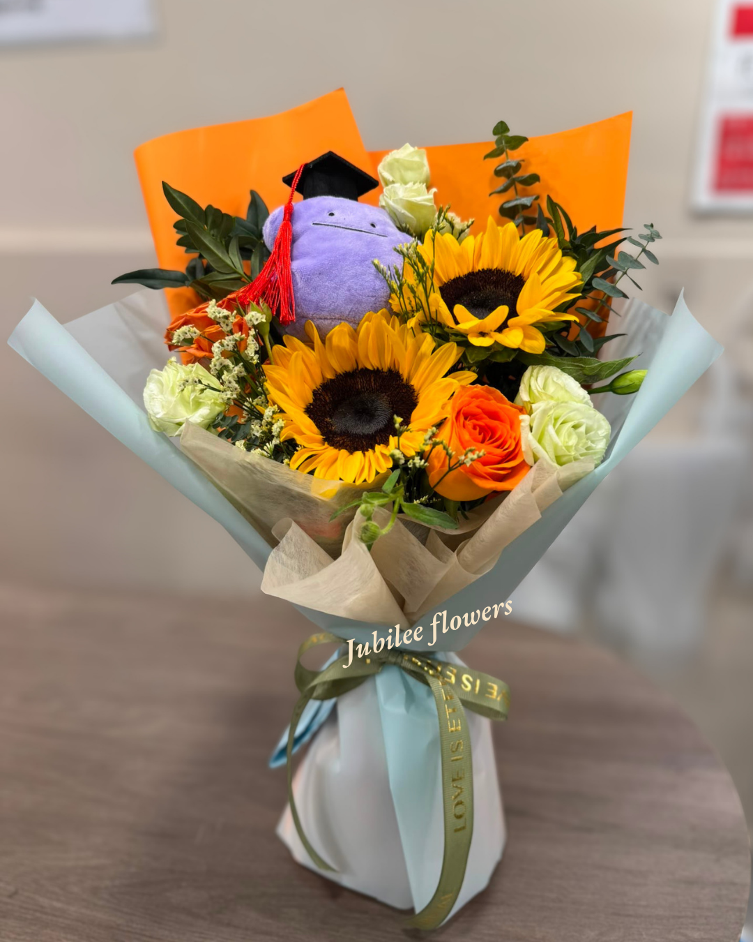 🌻向日葵花束（不包括畢業公仔 ）