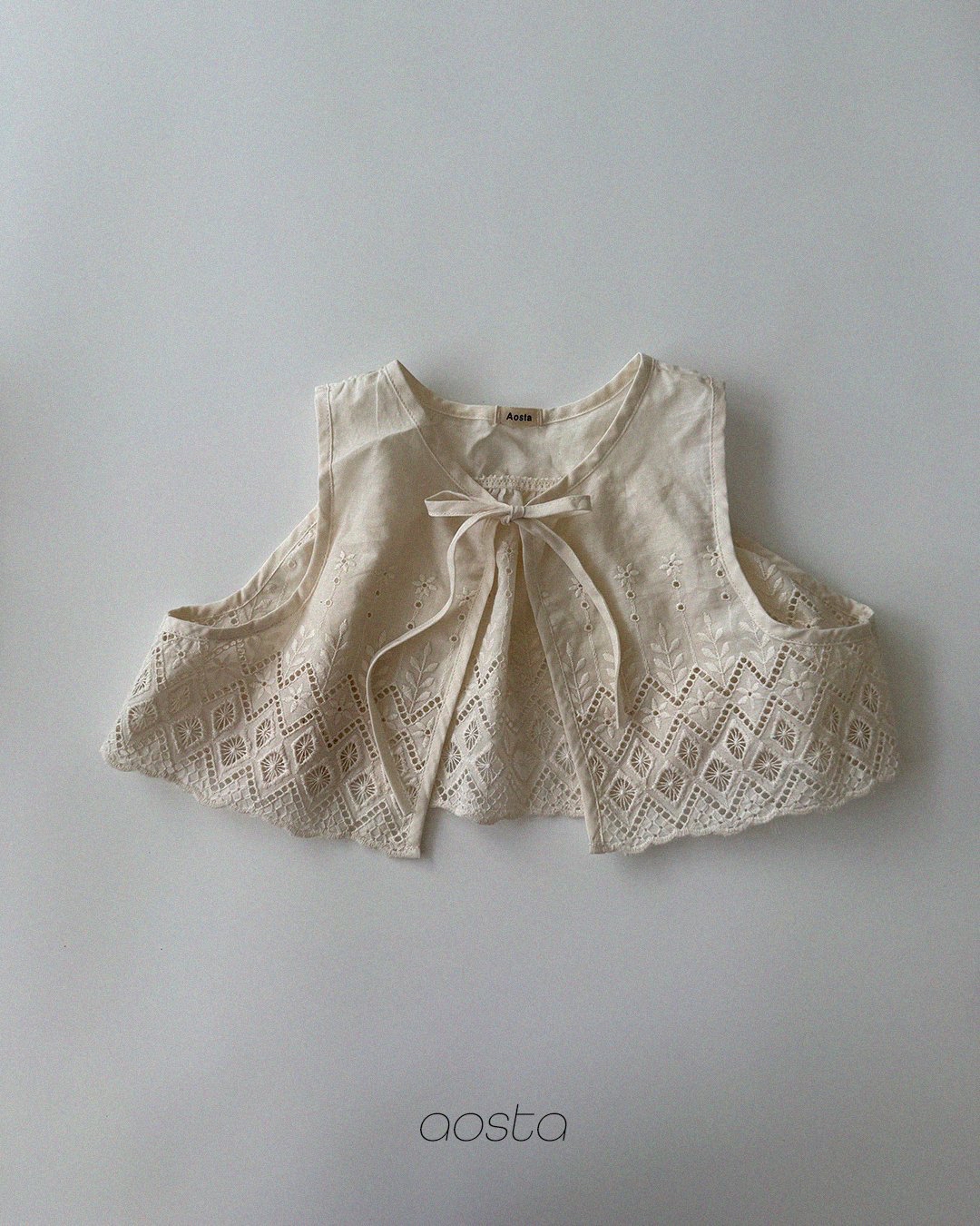 Aosta | [Lace Jenny Open Vest]