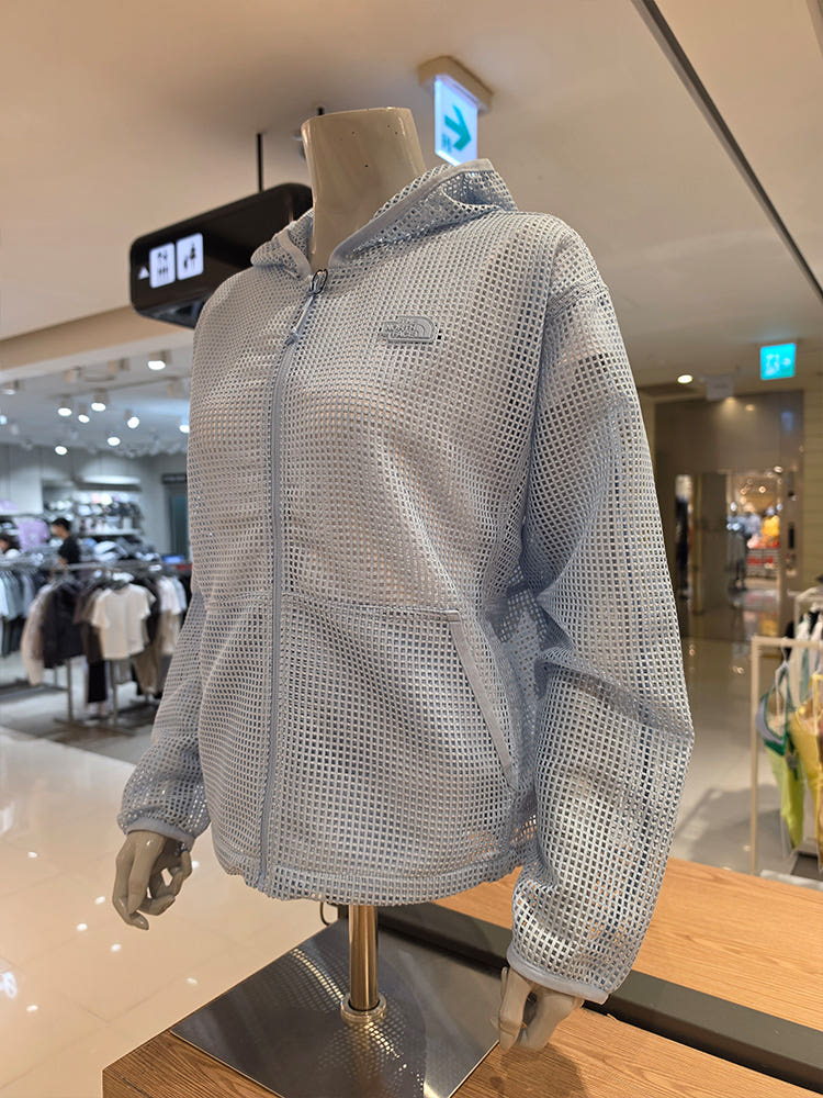 The North Face Mesh Cover Jacket