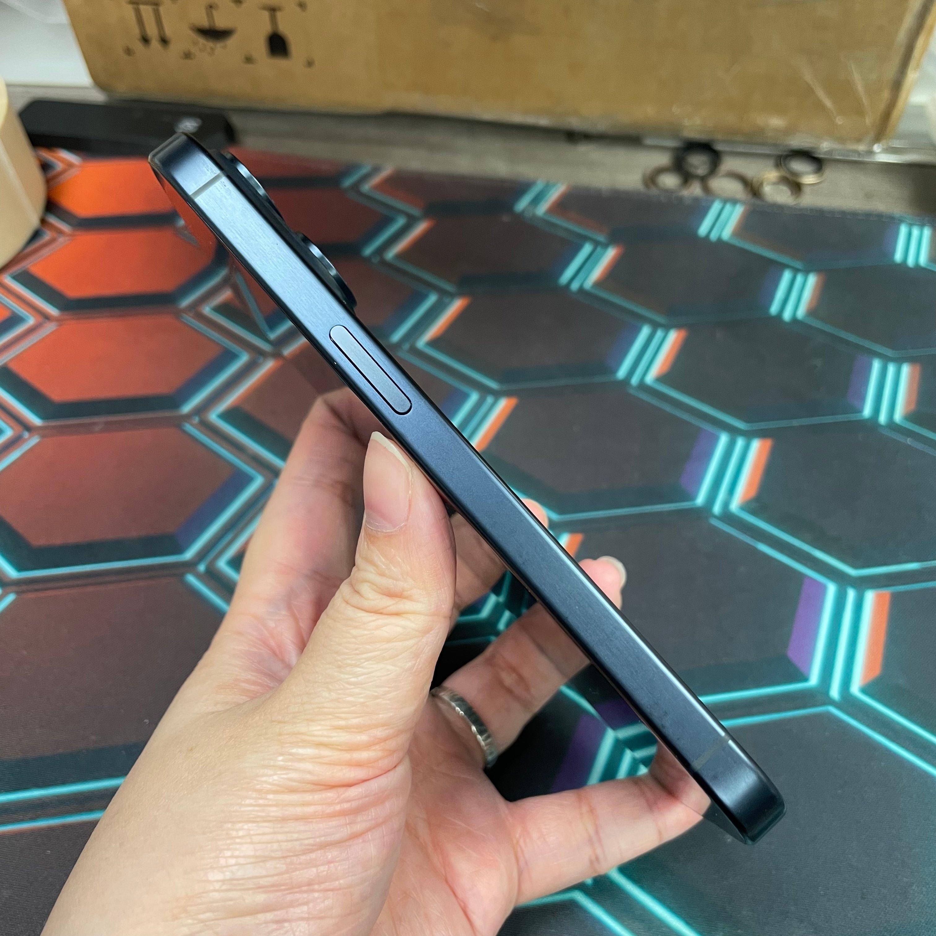 *8346 15 pro 完美機 128GB 電85 藍色 blue