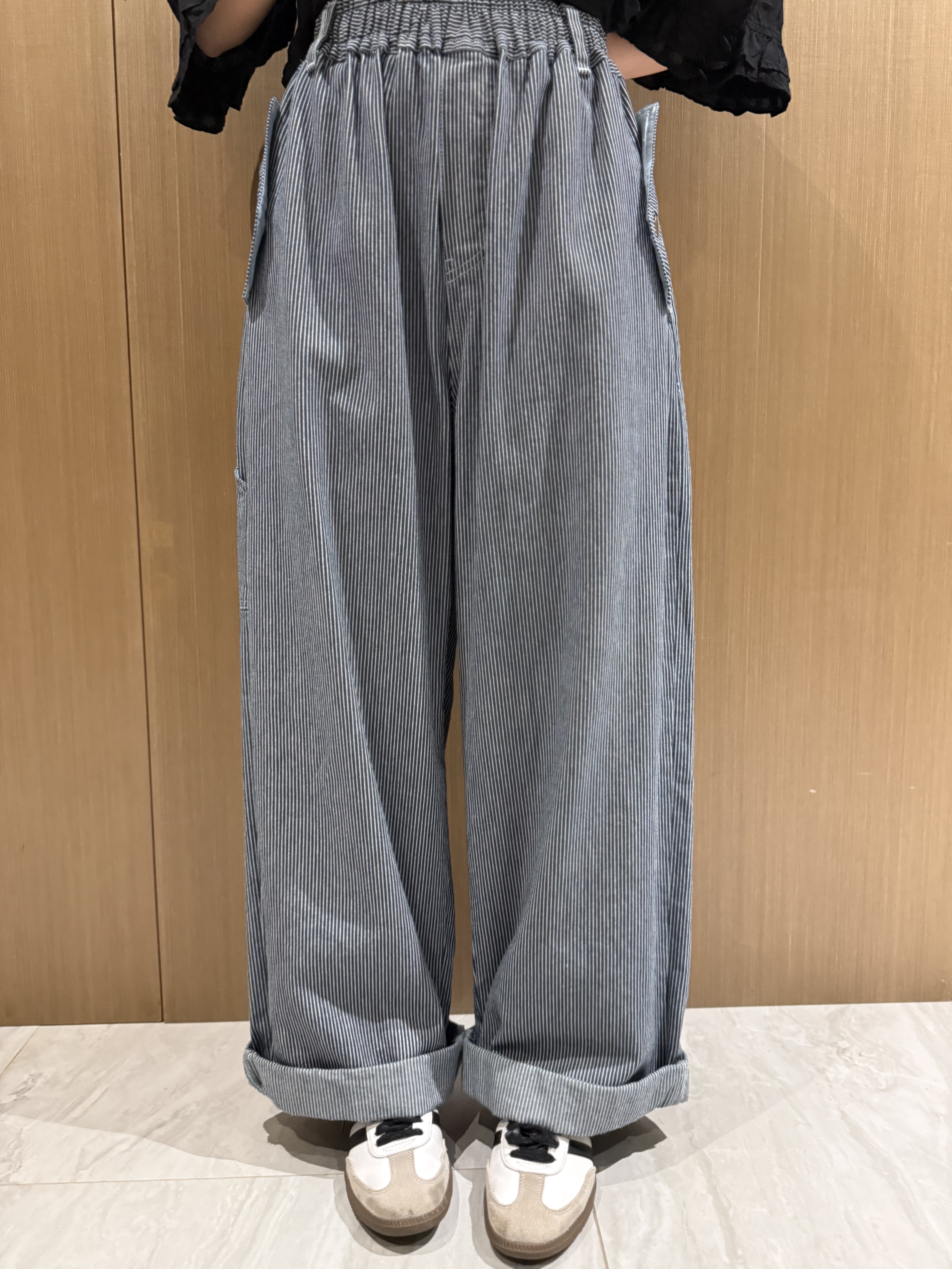 牛仔間條直腳褲