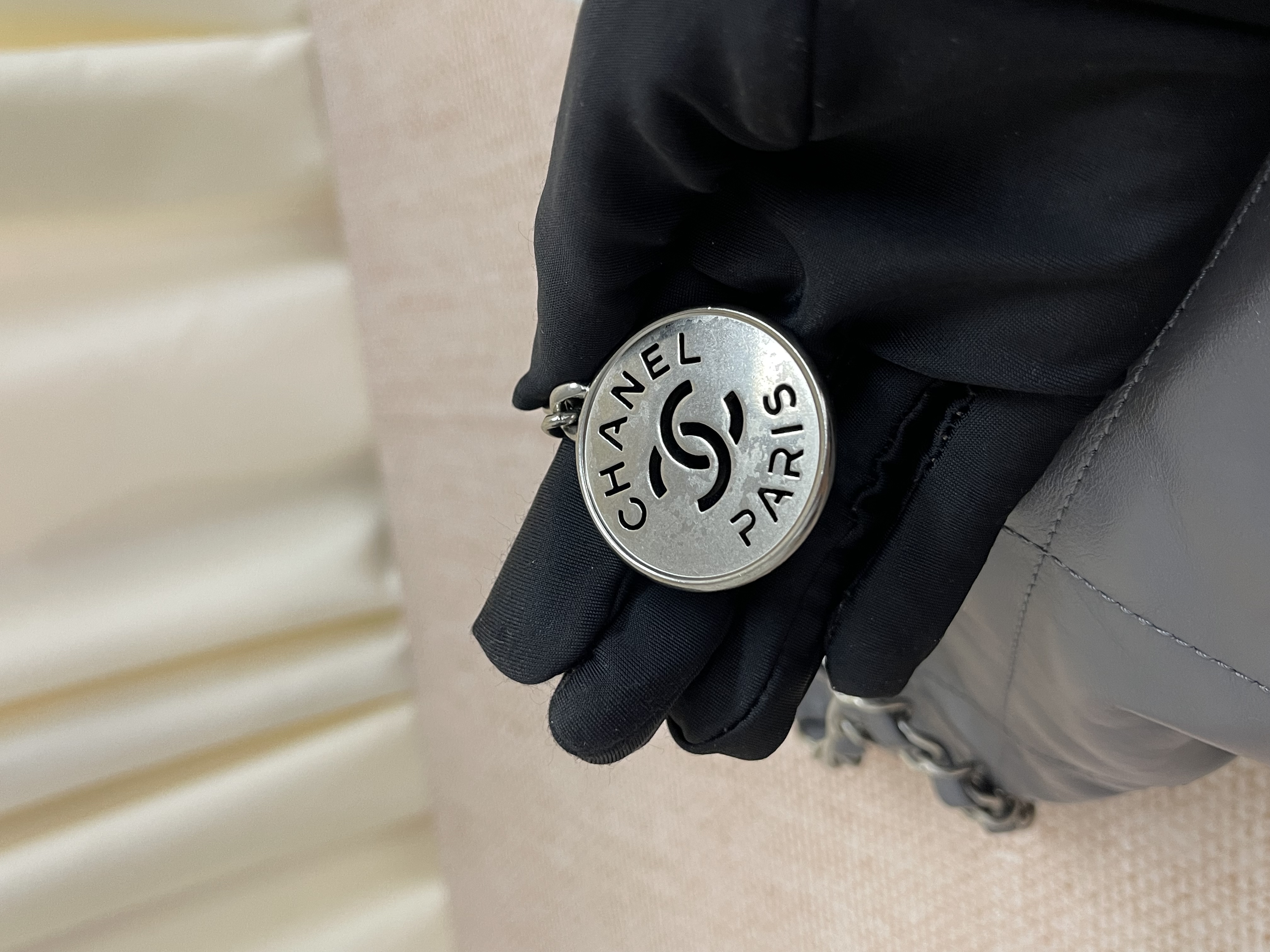 Pre-owned Chanel 22 bag / Product Code: 26022103