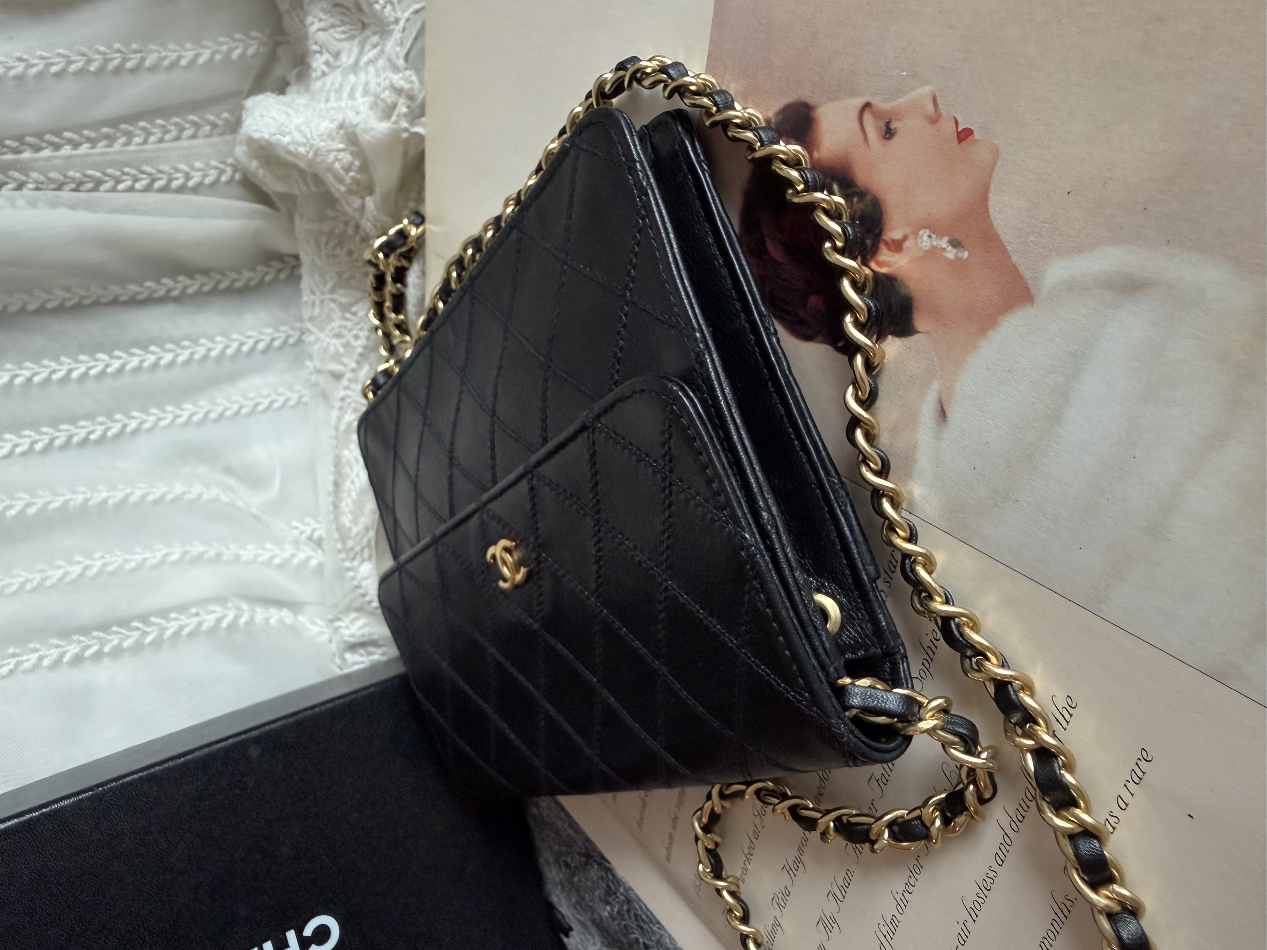chanel cc black matelasse  black leather flap cutch bag