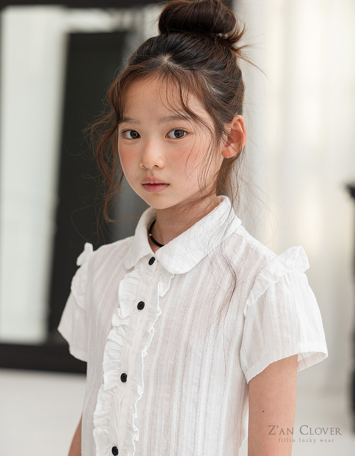 🇰🇷ZAN CLOVER上衣