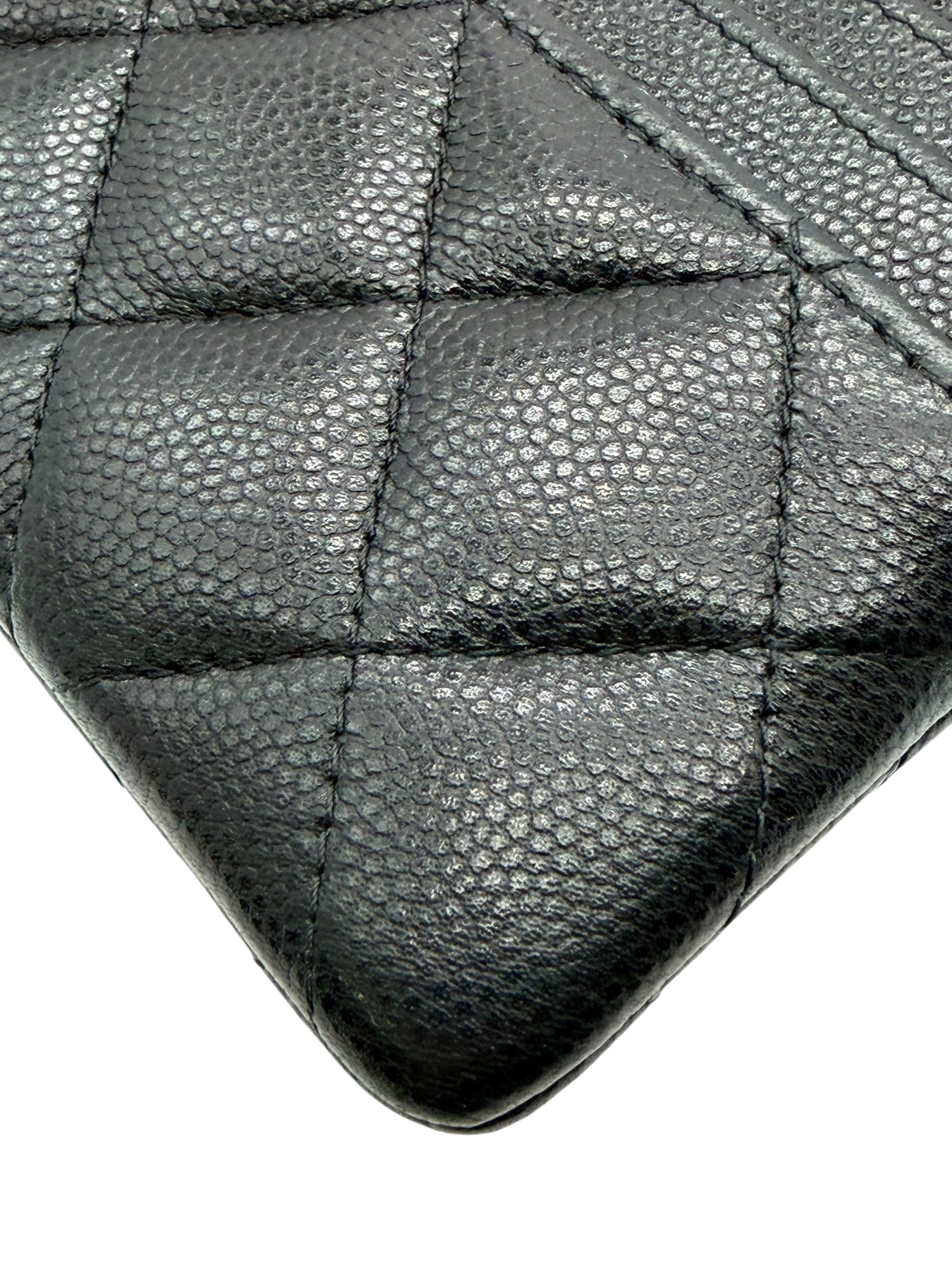 Pre-Owned CHANEL Zipped Coin Purse / Product Code: 26060103