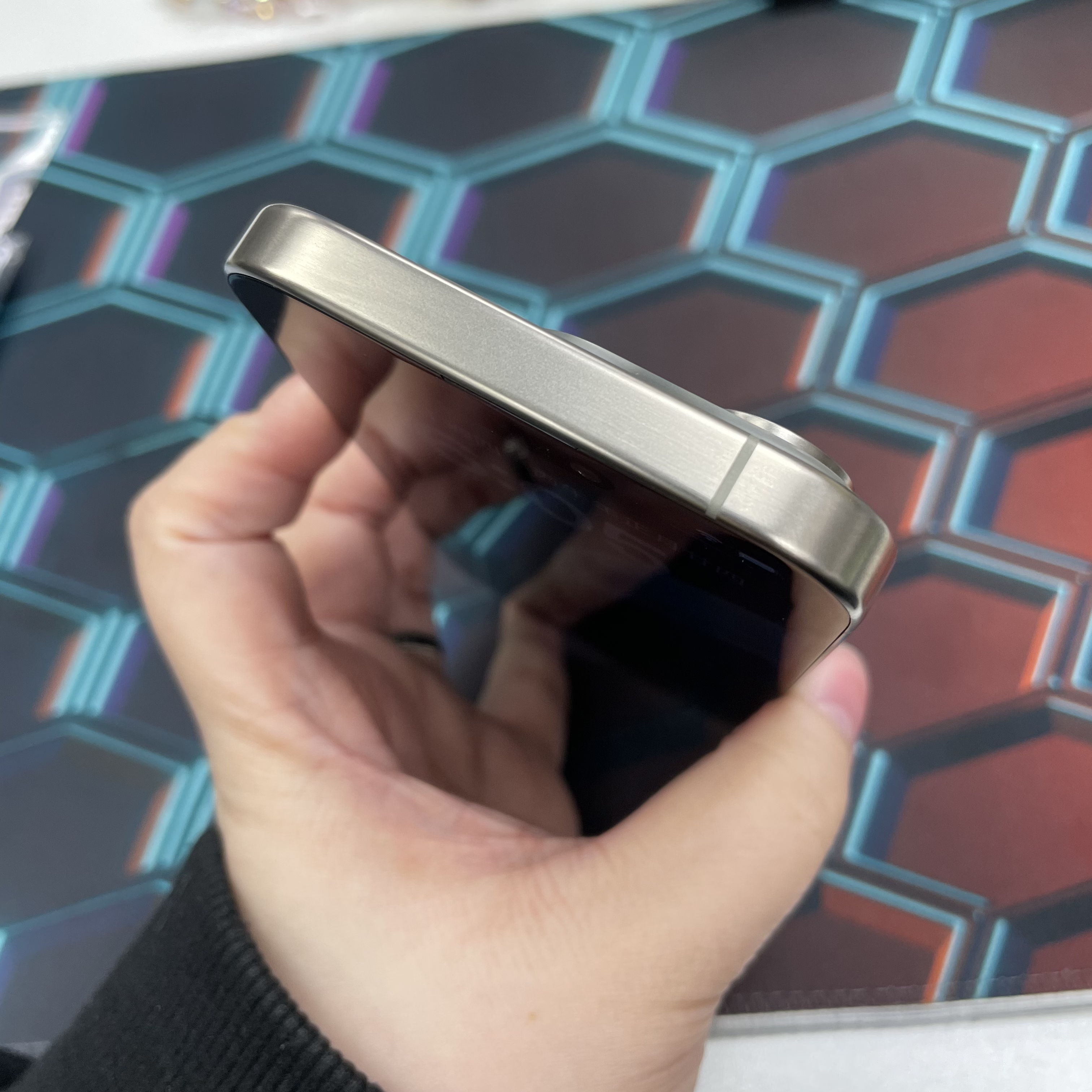 *6095 15 Pro 完美機 256GB 電85 原色 gray