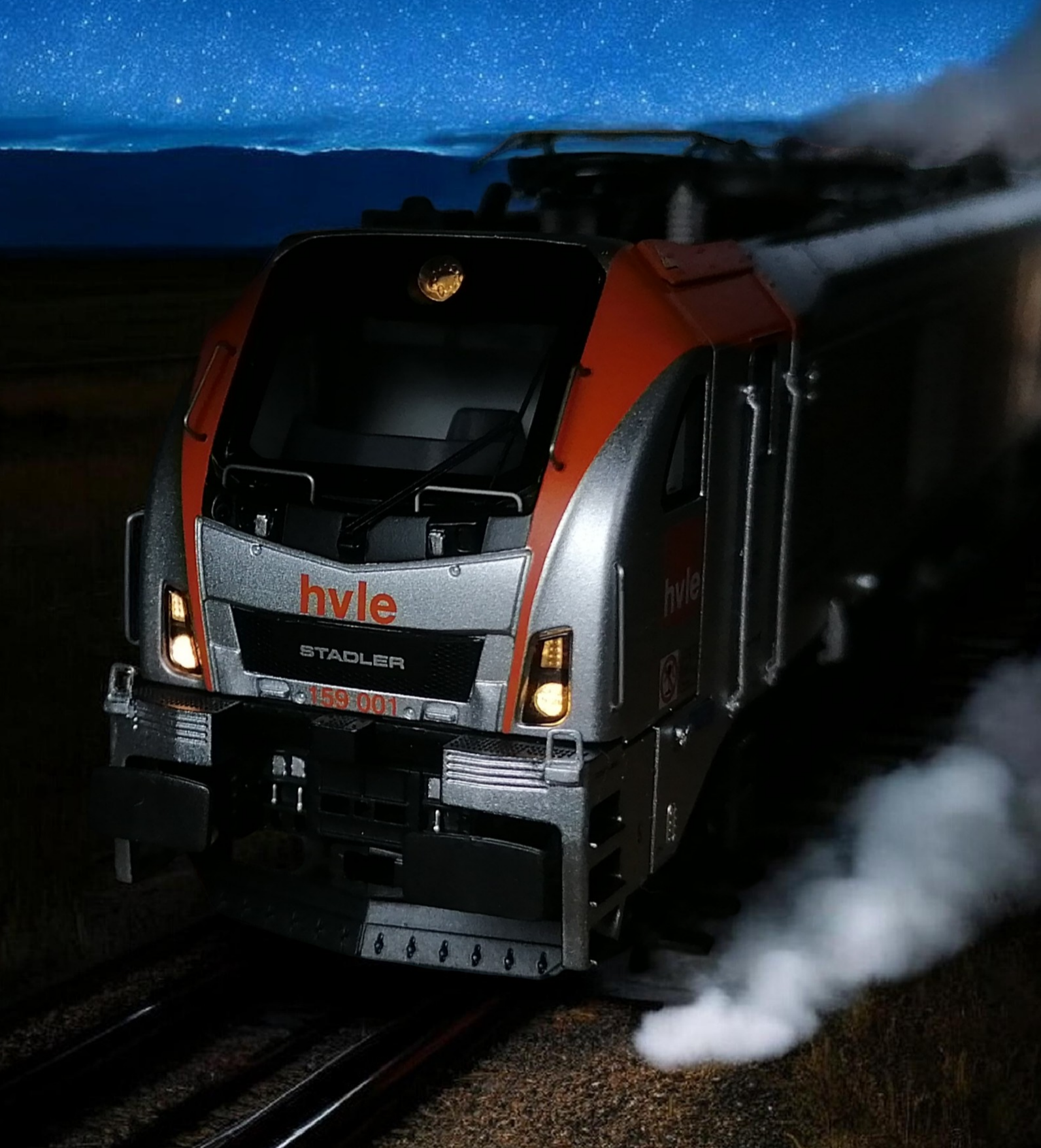 Sudexpress HO-scale Dual Mode Locomotive (DCC Digital Sound & Functional Pantographs)