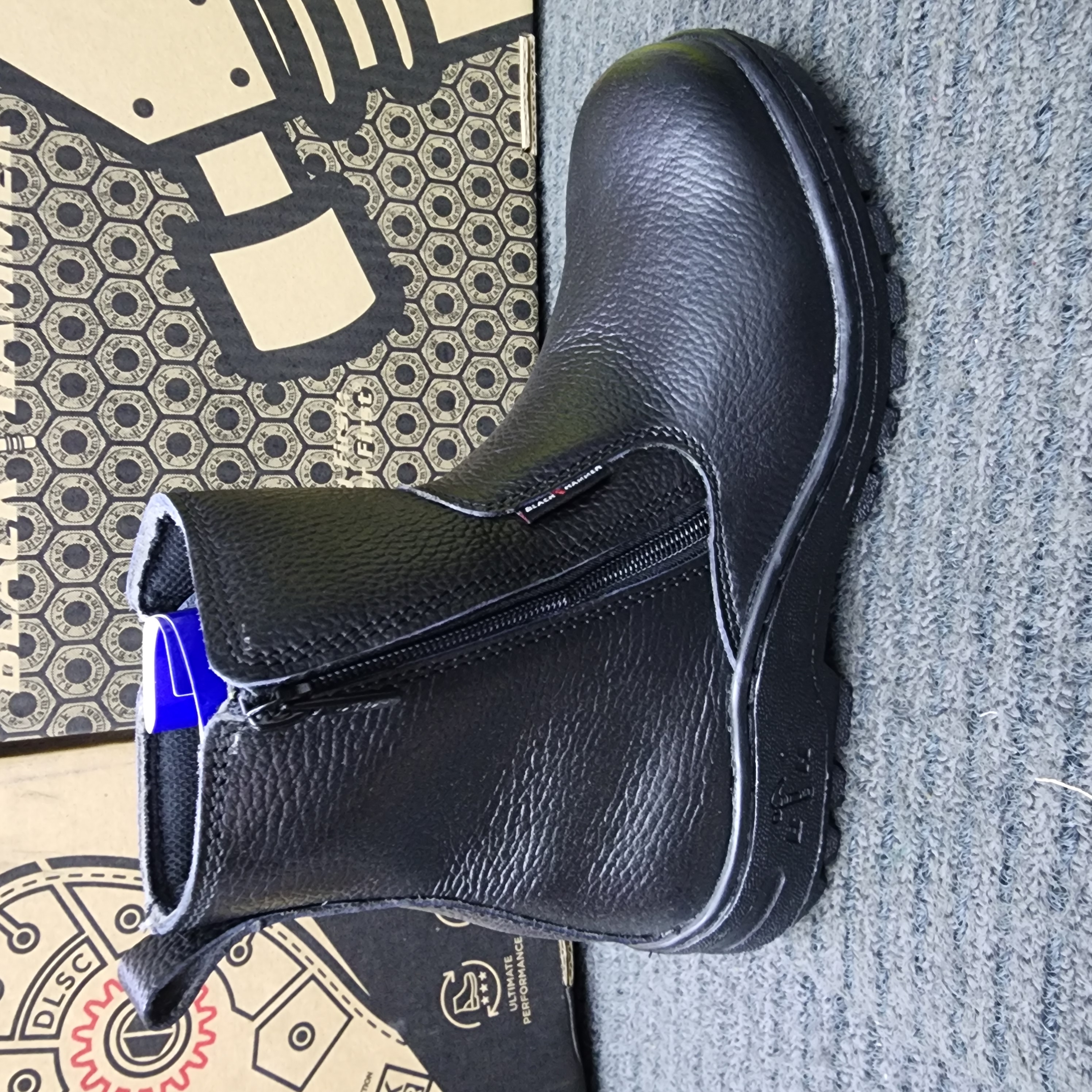 Black Hammer 2000 Series Mid cut Zip on Safety Shoes BH 2333 SIRIM DOSH Kasut Keselamatan