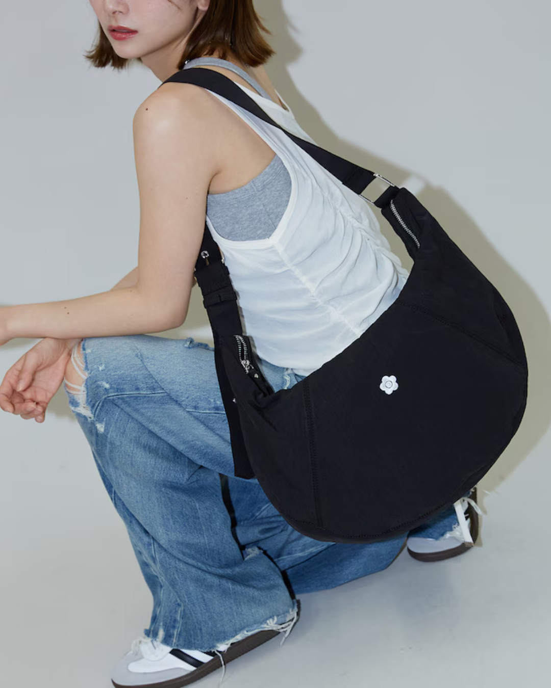 日本代購【﻿ 2026新色 日本直送 MARY QUANT × PUBLUX 別注 刺繡 花花logo 尼龍 輕便 單肩袋 |  側孭袋  | one-point embroidery nylon shoulder bag 】