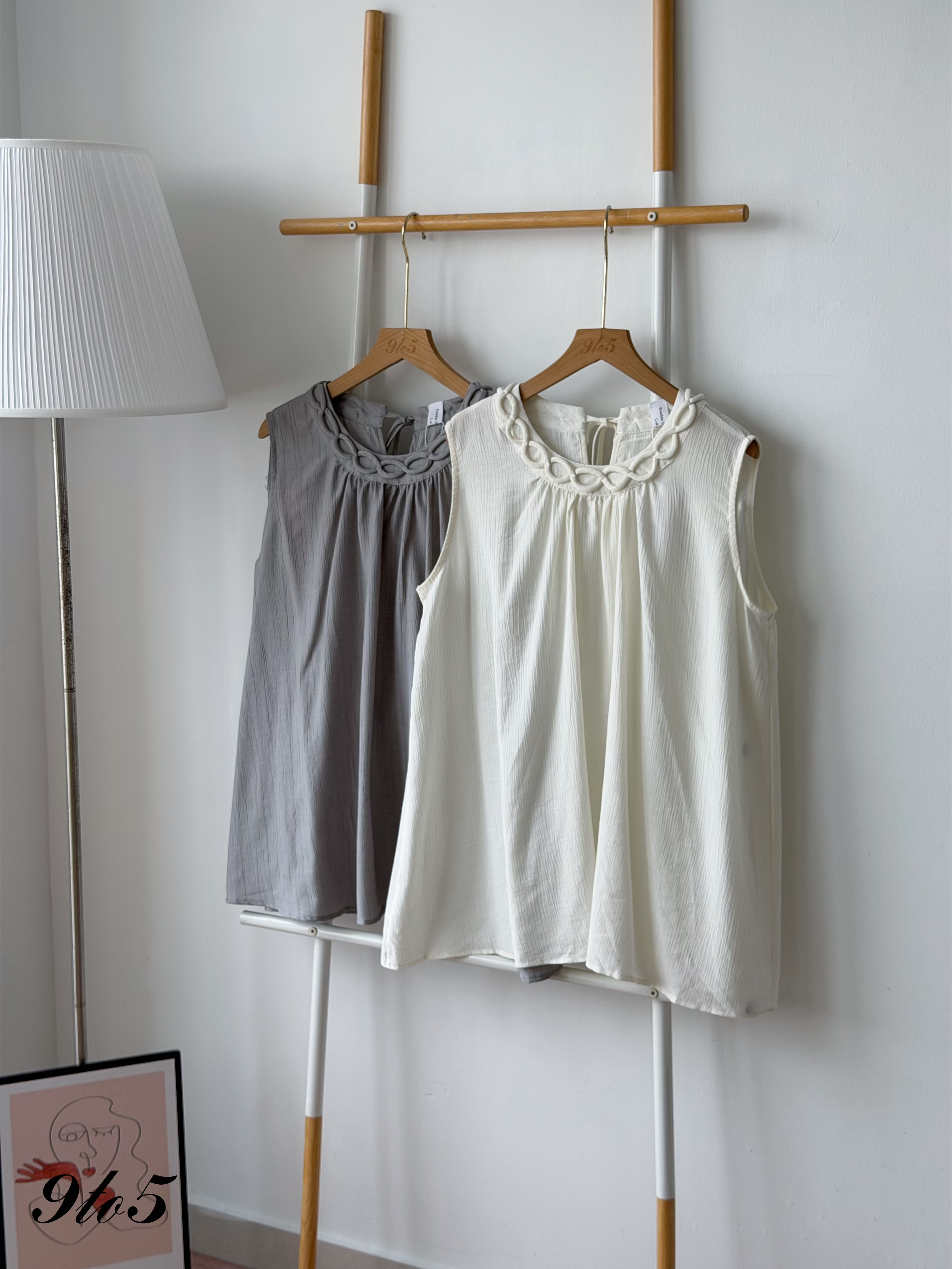 T4494 Sleeveless Linen Blouse - Cream & Grey