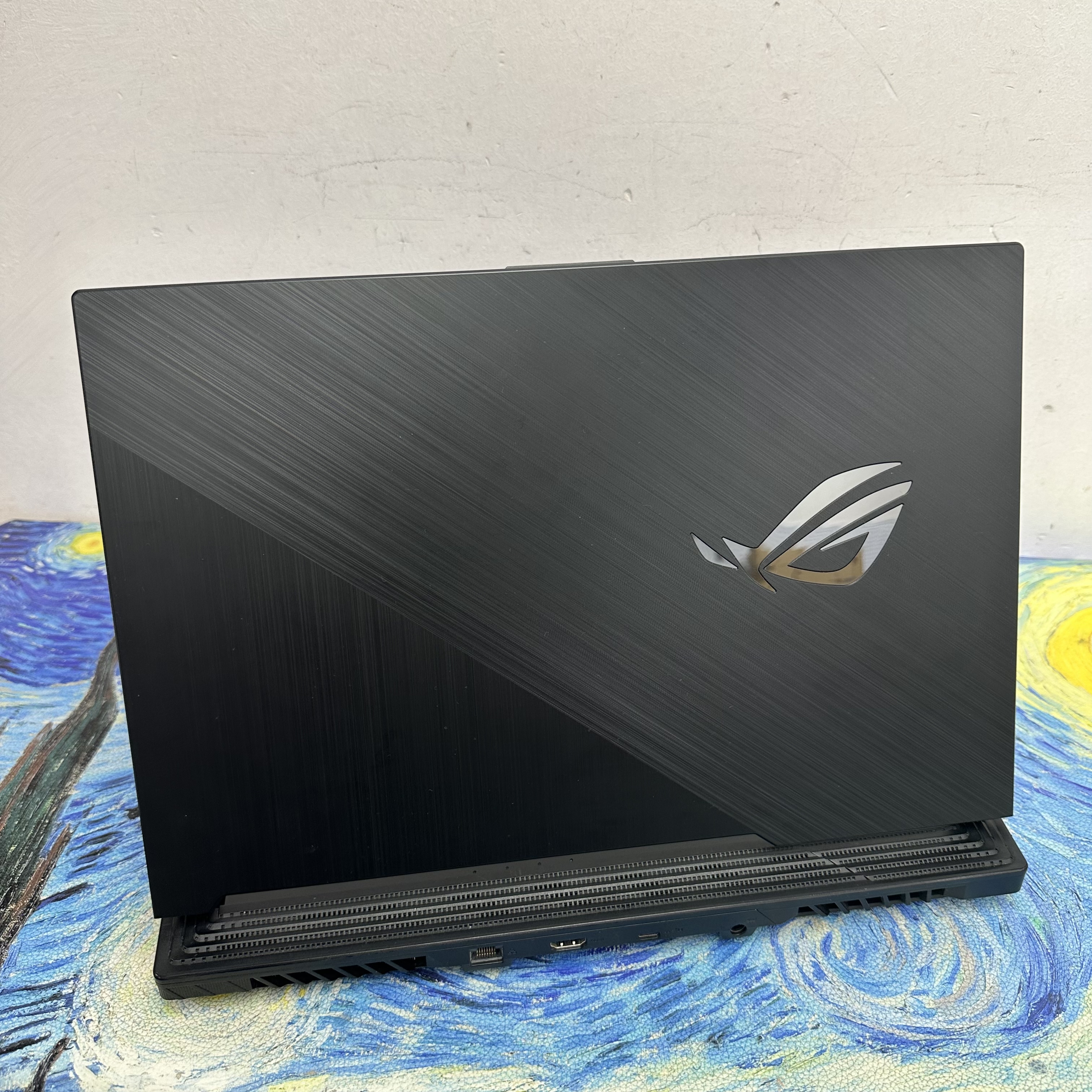 （頂級華碩ROG RTX電競機🔥)ASUS ROG i7-10750H/16GB Ram/512GB SSD/RTX2070獨立顯示卡/144Hz/  Laptop / Gaming Notebook/ PC / Gaming Laptop / Movie / Netflix / YouTube / Win11