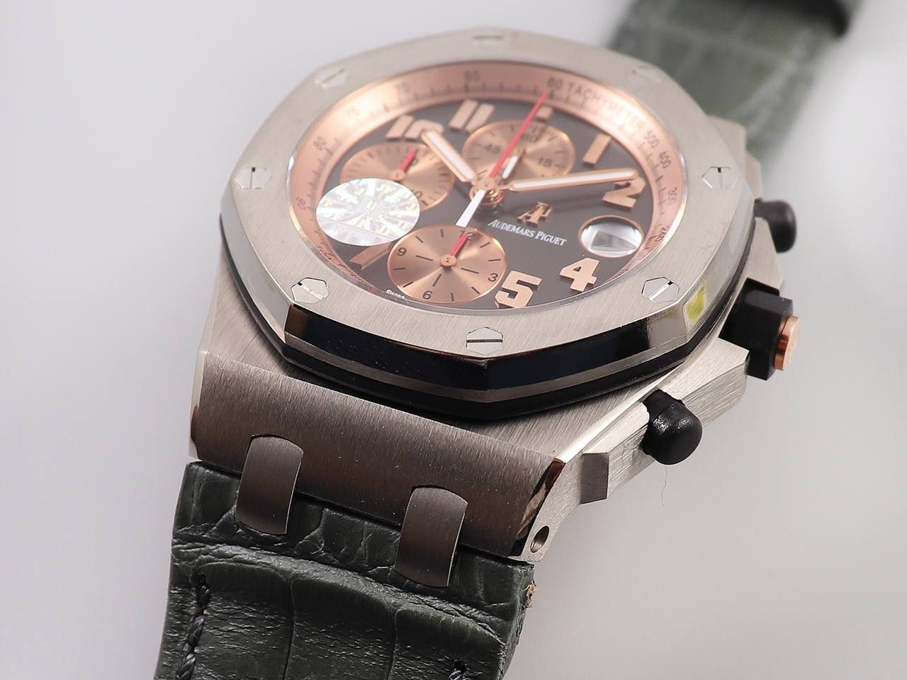 A P皇家橡树26170 🔥印尼特别纪念版 7750全自动计时机芯，尺寸：42*16毫米 💯