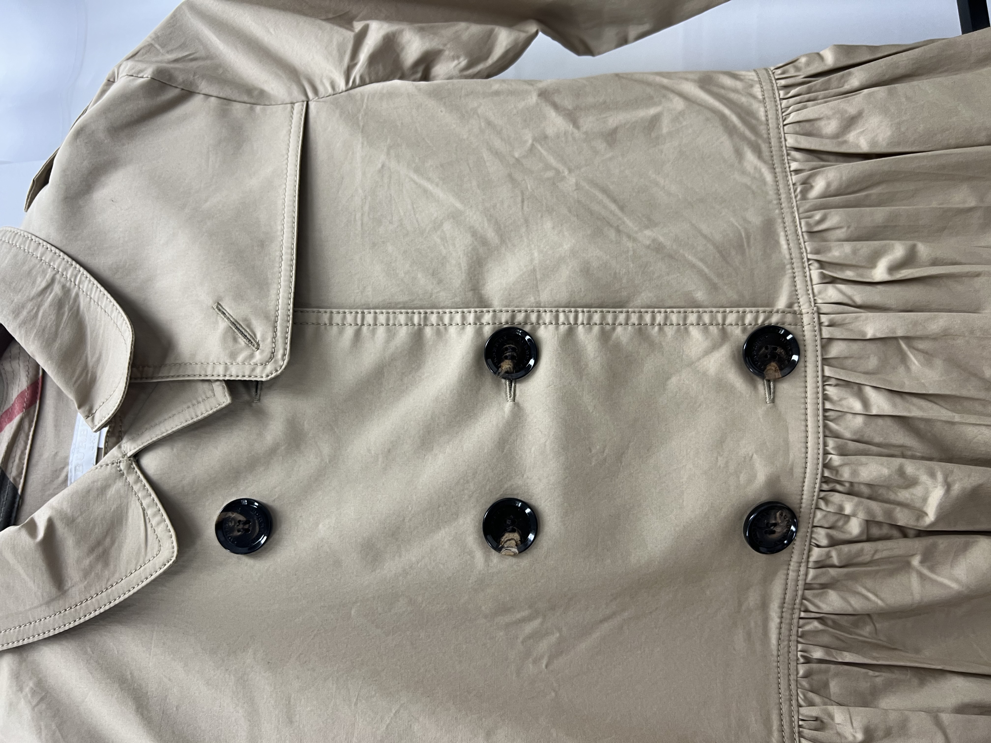 Pre-owned Burberry Trench Coat/ Product Code: 26032915