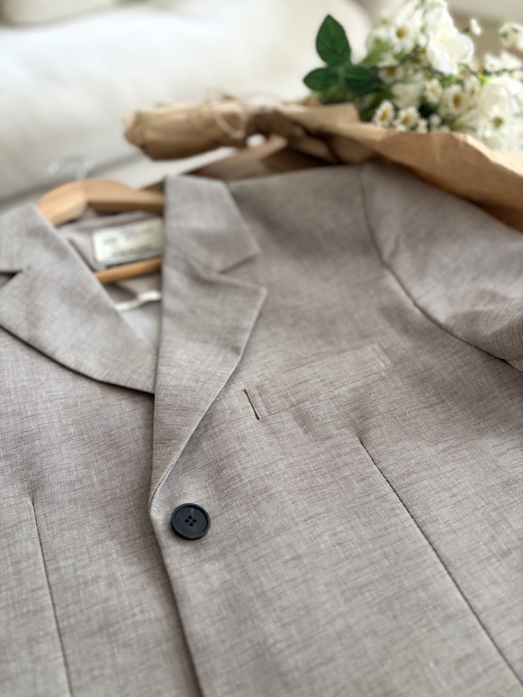 The Oversized Oatmeal Blazer