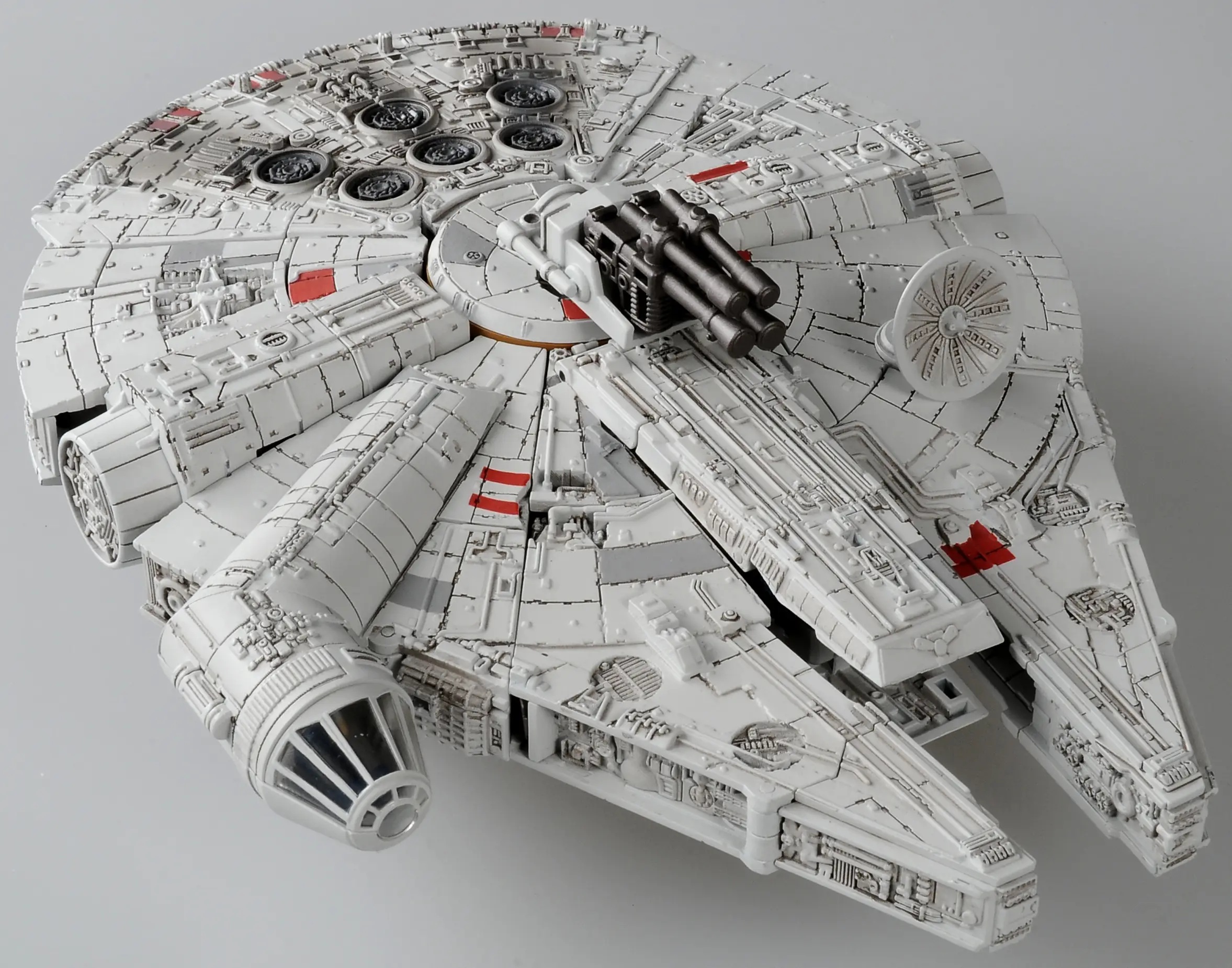 Star Wars/Transformers 02 Millennium Falcon