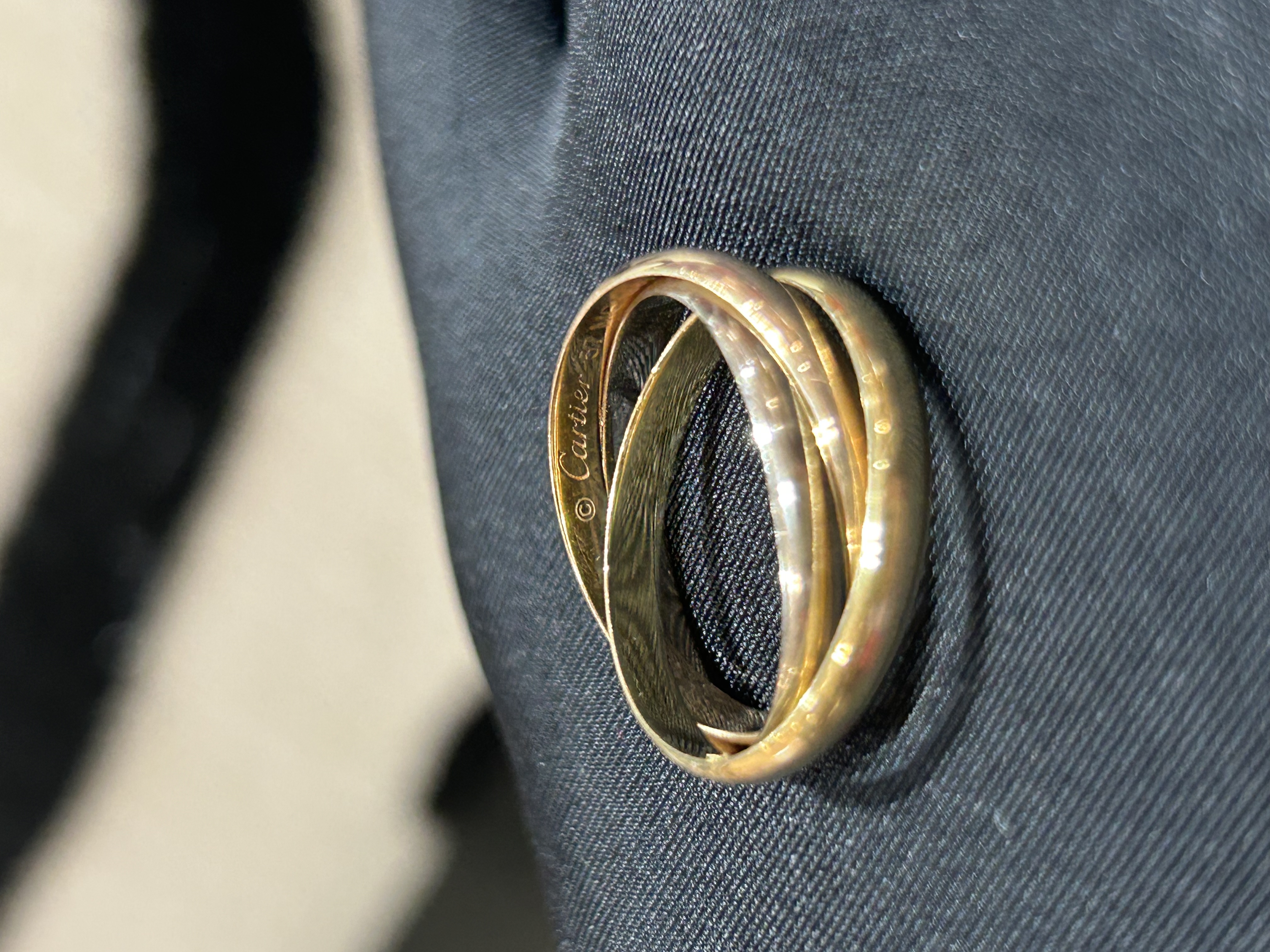Cartier Trinity Ring size: 57 100%Authentic, 95%New ✅專門店收據✅證書