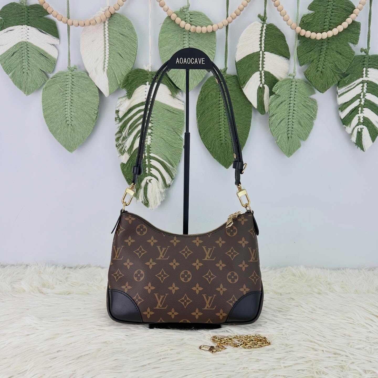 LV 🤍PRE OWNED Boulogne 老花拼黑色牛角包 PM Size 晶片款 全套有單🤎