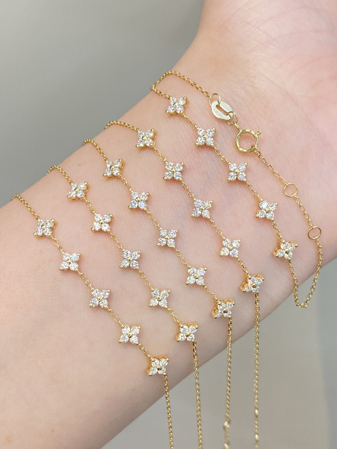 18K Diamond Bracelet 