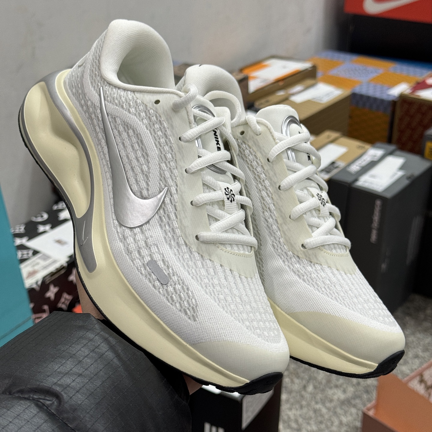 Nike Journey Run FN0228-104