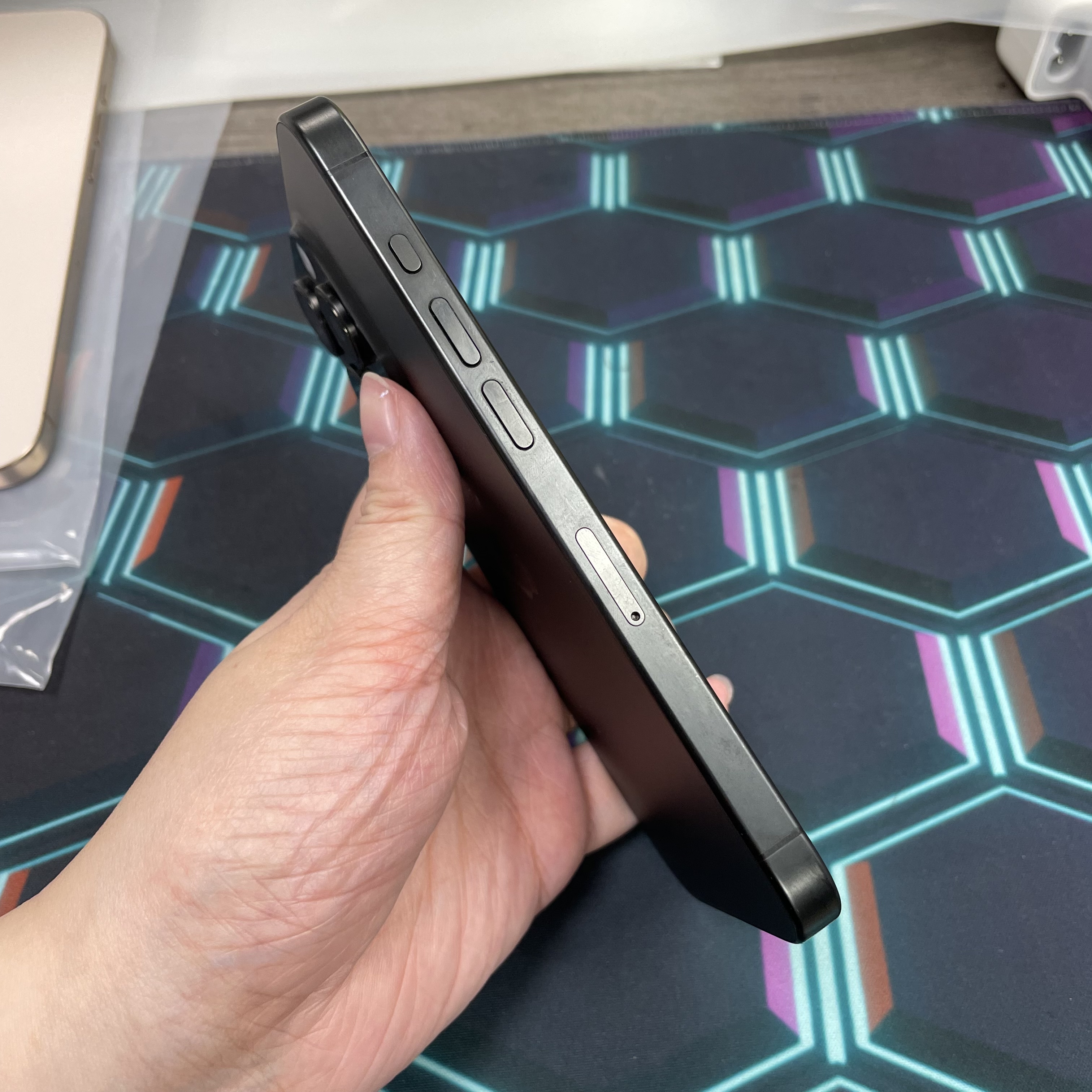 *7942 15 pro 完美機 256GB 電90 黑色 black