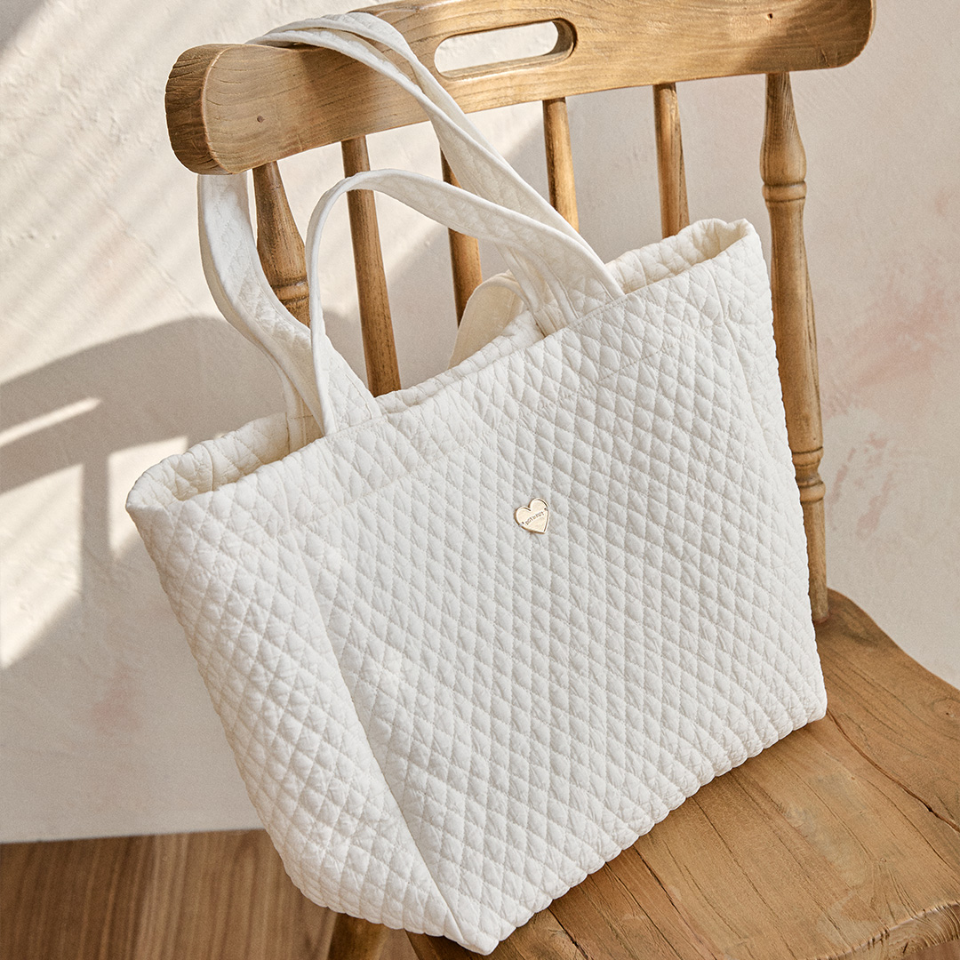 26S/S🌸DTD金心點綴100支鑽石絎縫系列-雙把手大號尿布包