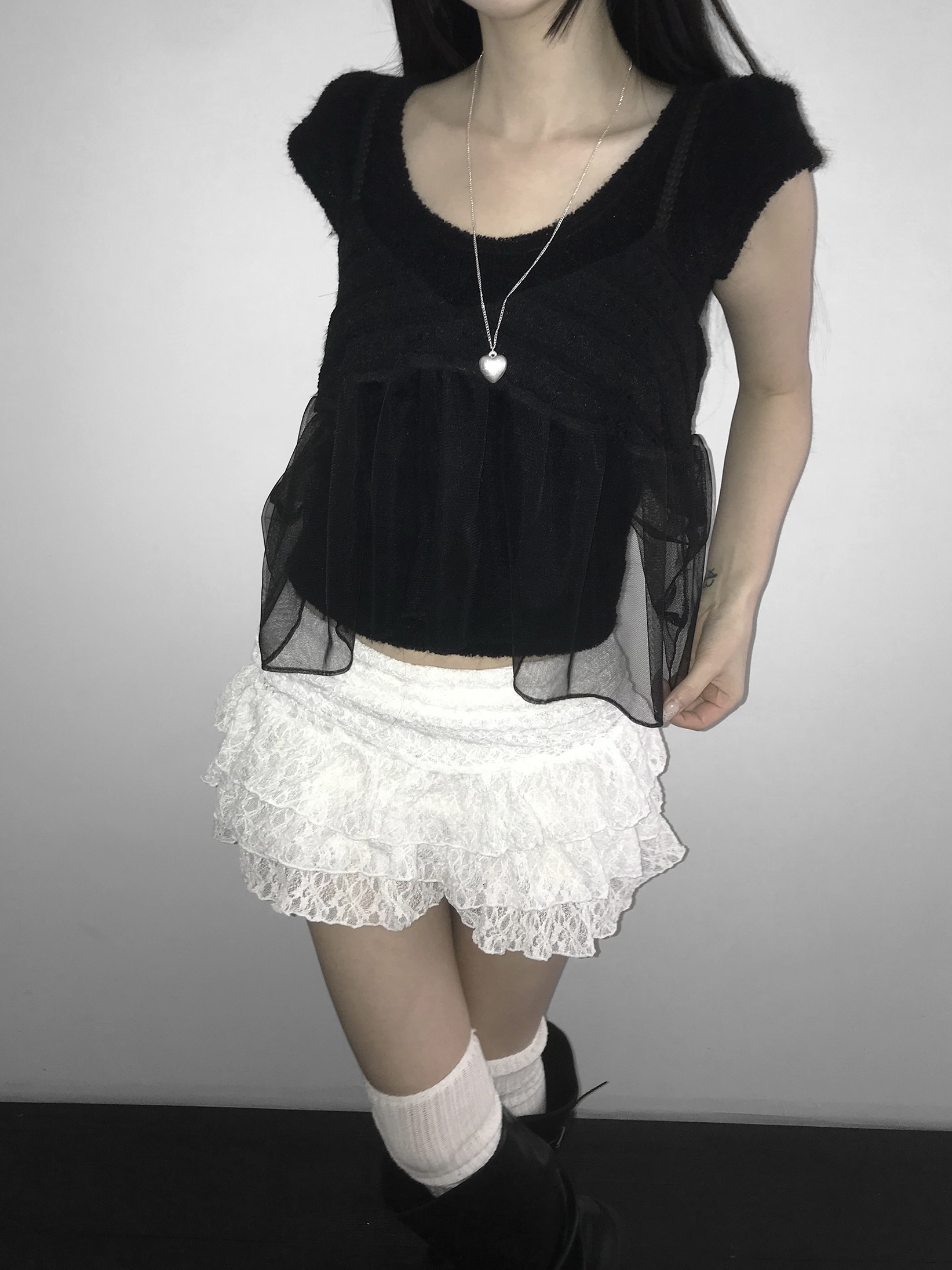 Tiered Ruffled Lace Mini Skirt