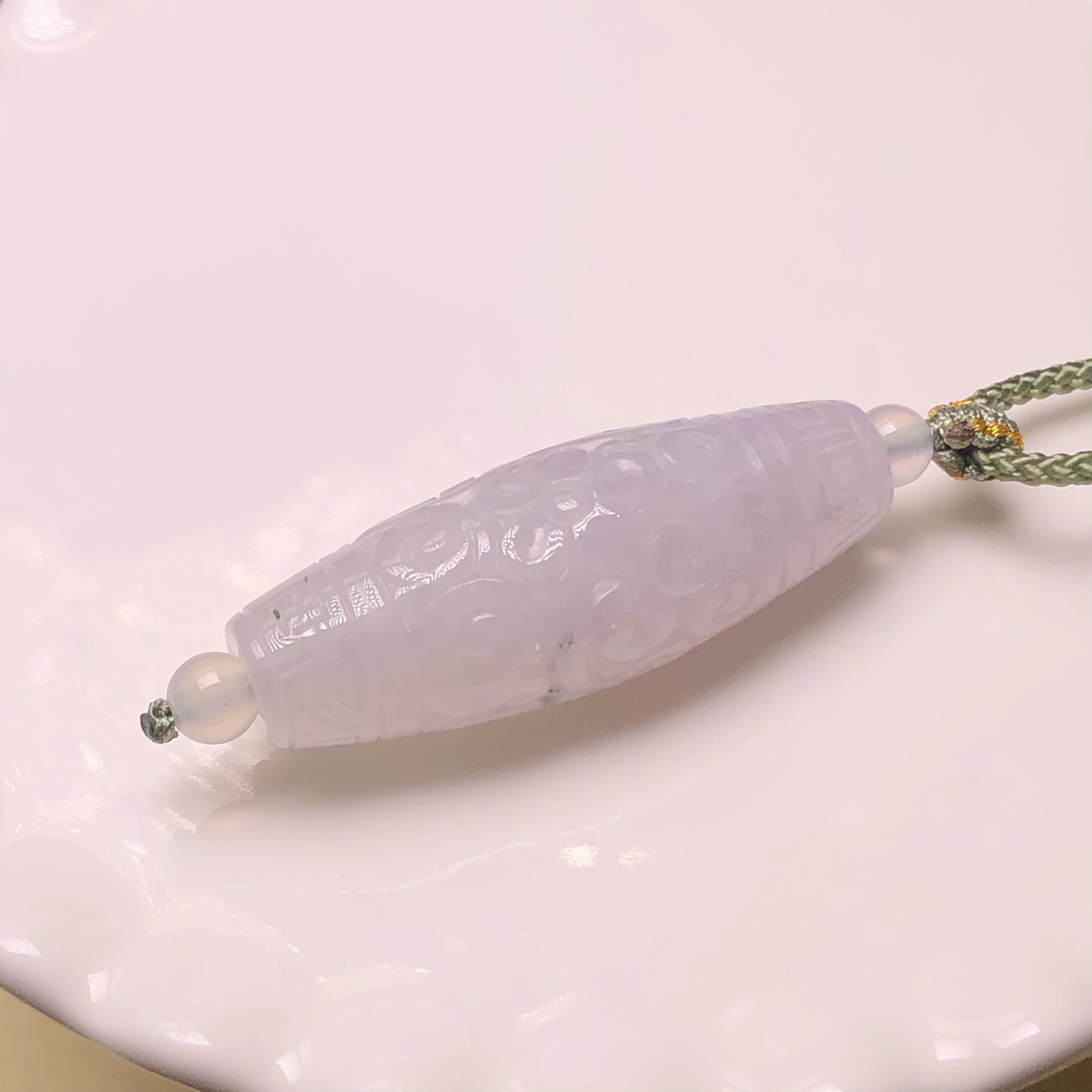 YK01029 淡紫飄花天珠