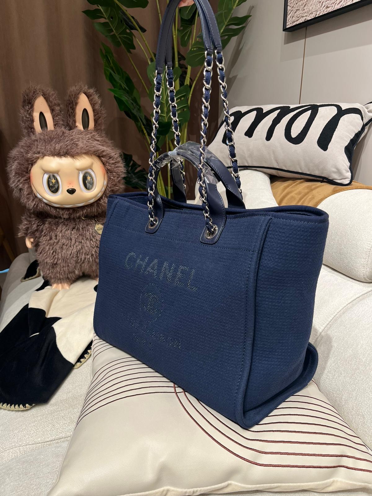 Chanel DEAUVILLE tote bag 100%Authentic ,95%new ✅晶片chip ✅pouch ✅dust bag