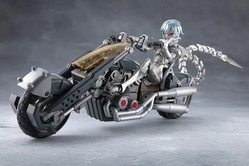 Wreckage Hunter (MegaloMaria Unlimited Universe)
