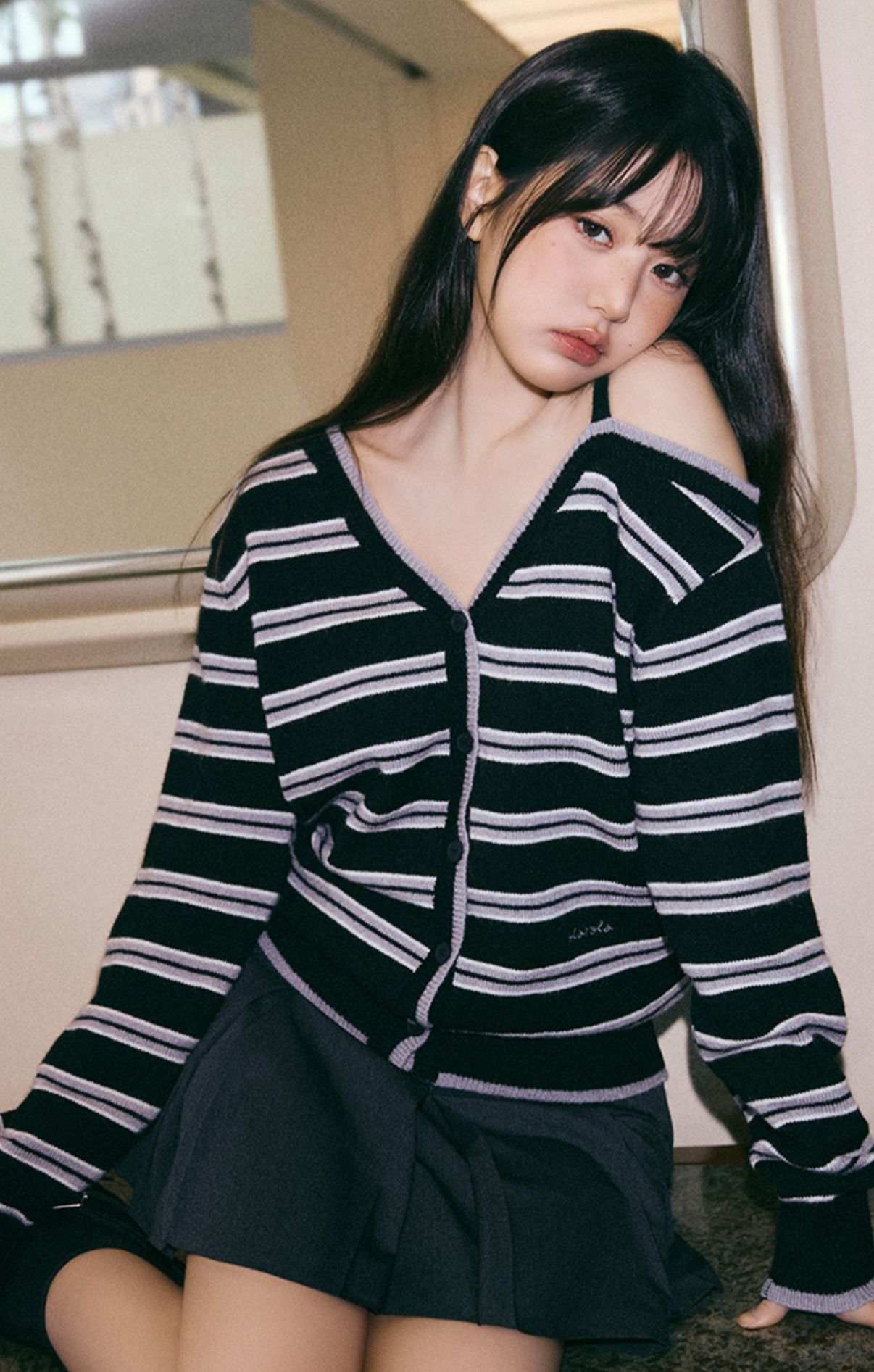 🎀Rolarola 🎀 ONE OFF SHOULDER 橫間cardigan 獨家折扣優惠 size: s/m Pink/white 28/3截單