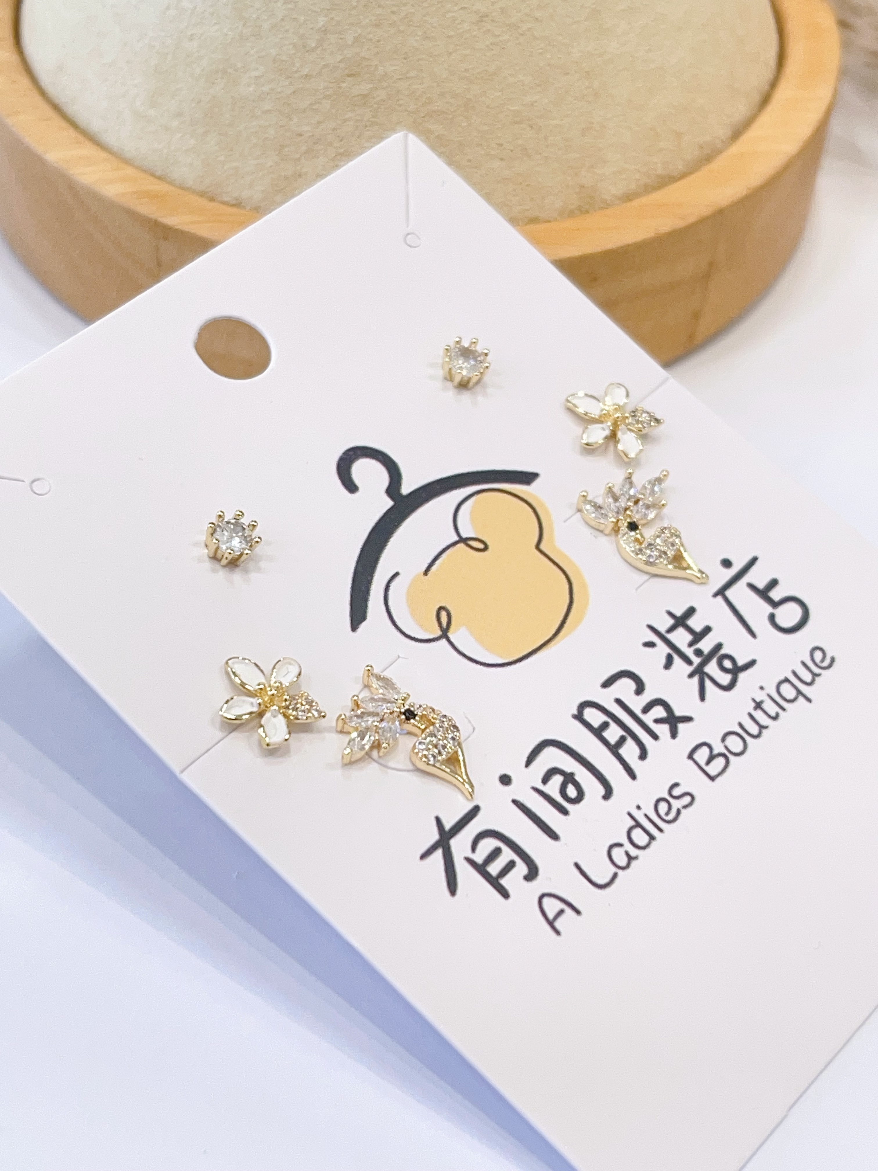 满钻天鹅小花耳环套装