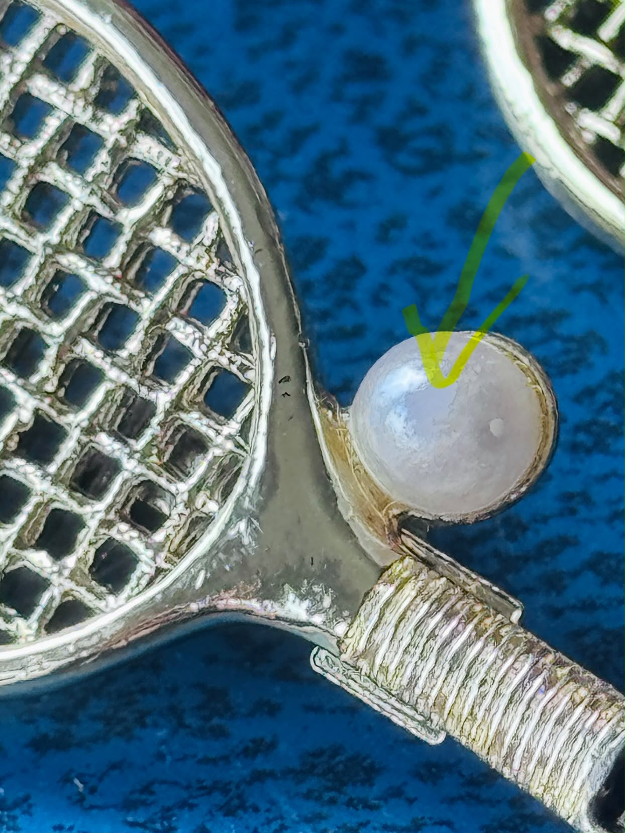 A Pair of C.a. 1970s Gerry's Tennis Racket Brooches/Pendants with Pearl Tennis Ball (MT2605)