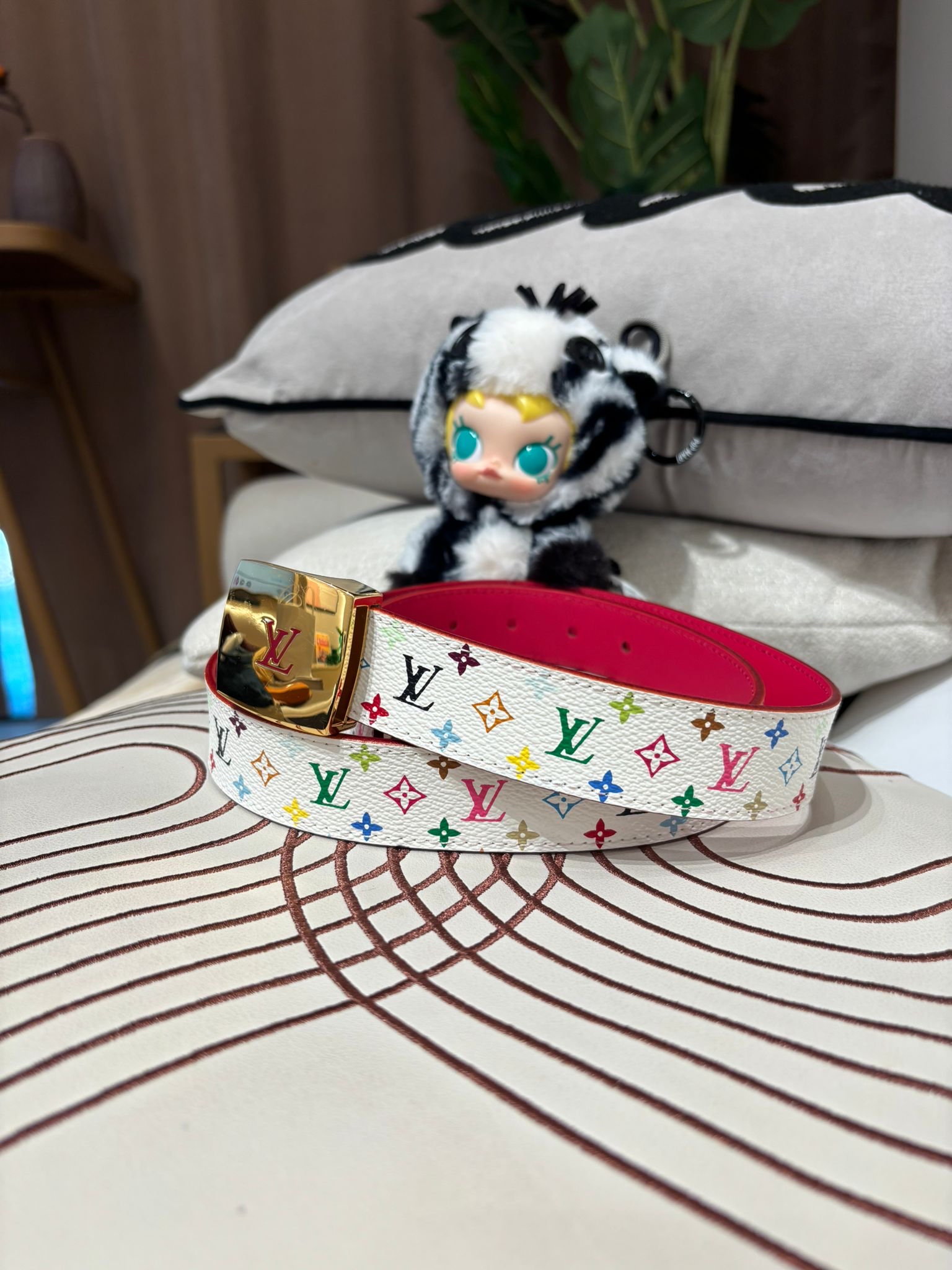 Lv belt 85cm 村上隆multicolour 100%Authentic, 98%New✅Dust bag
