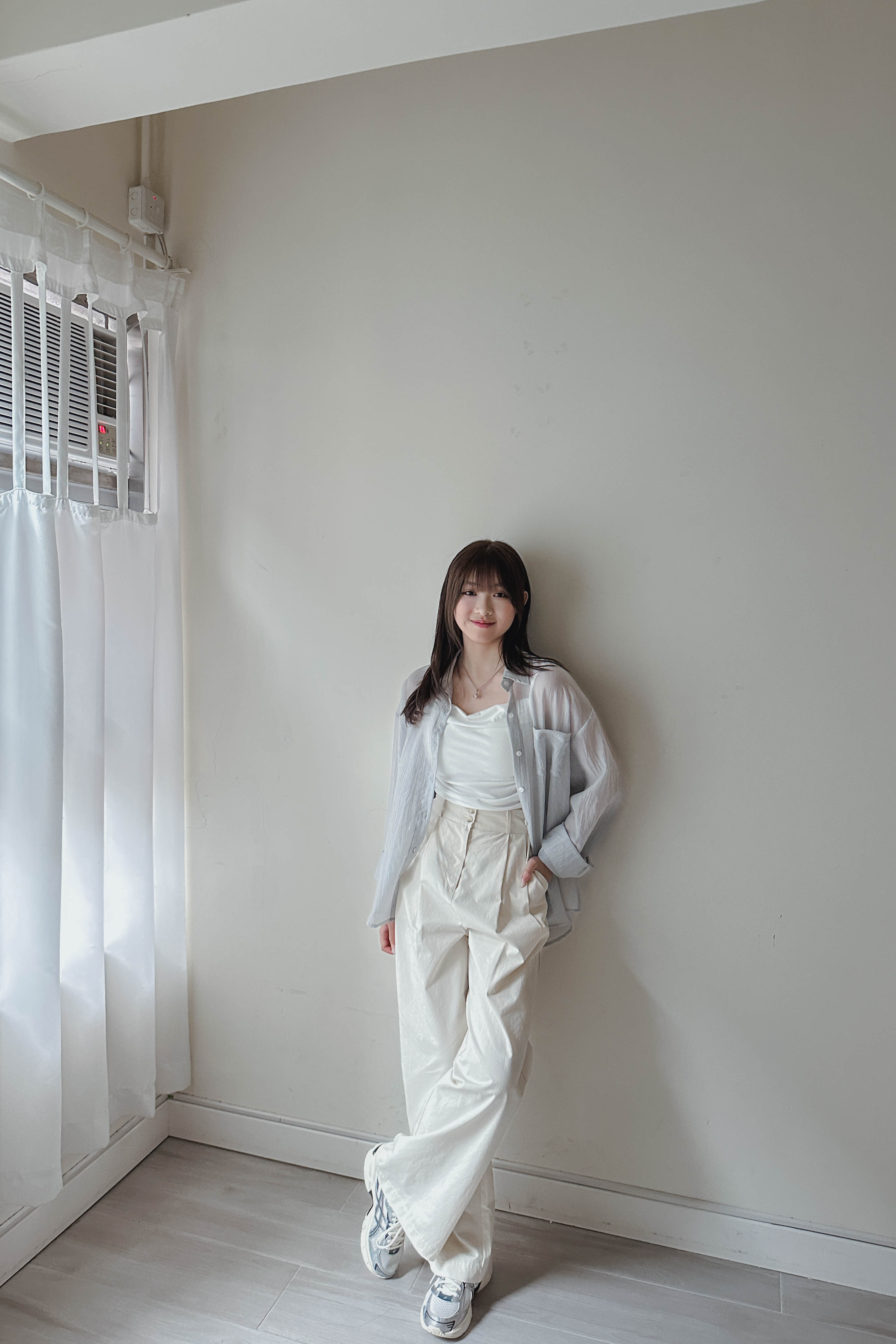 天絲紋理感透膚襯衫 (四色)