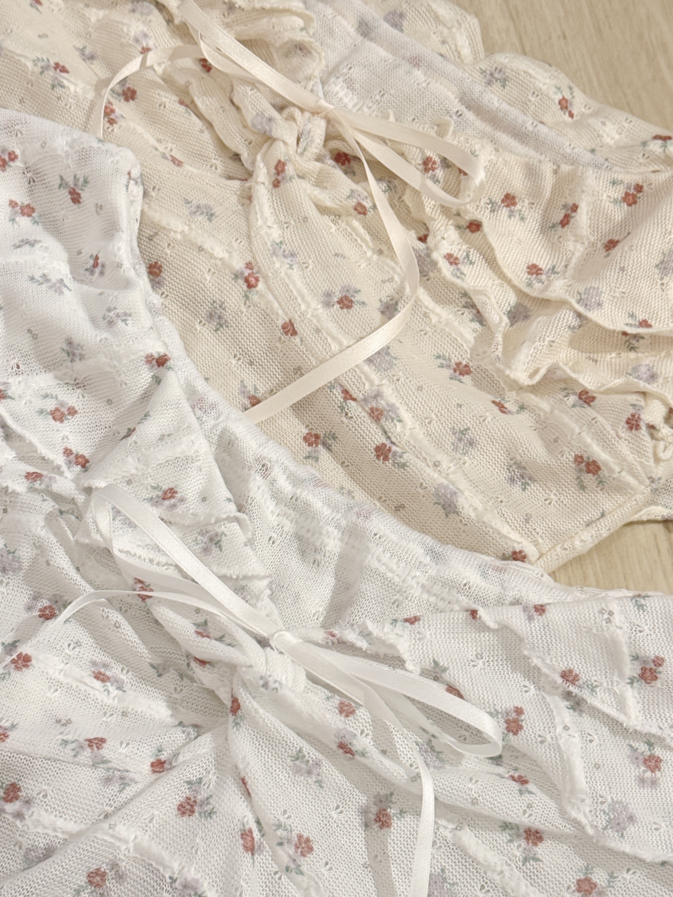 #HANNA-made# Floret Cascade Ruffle Top