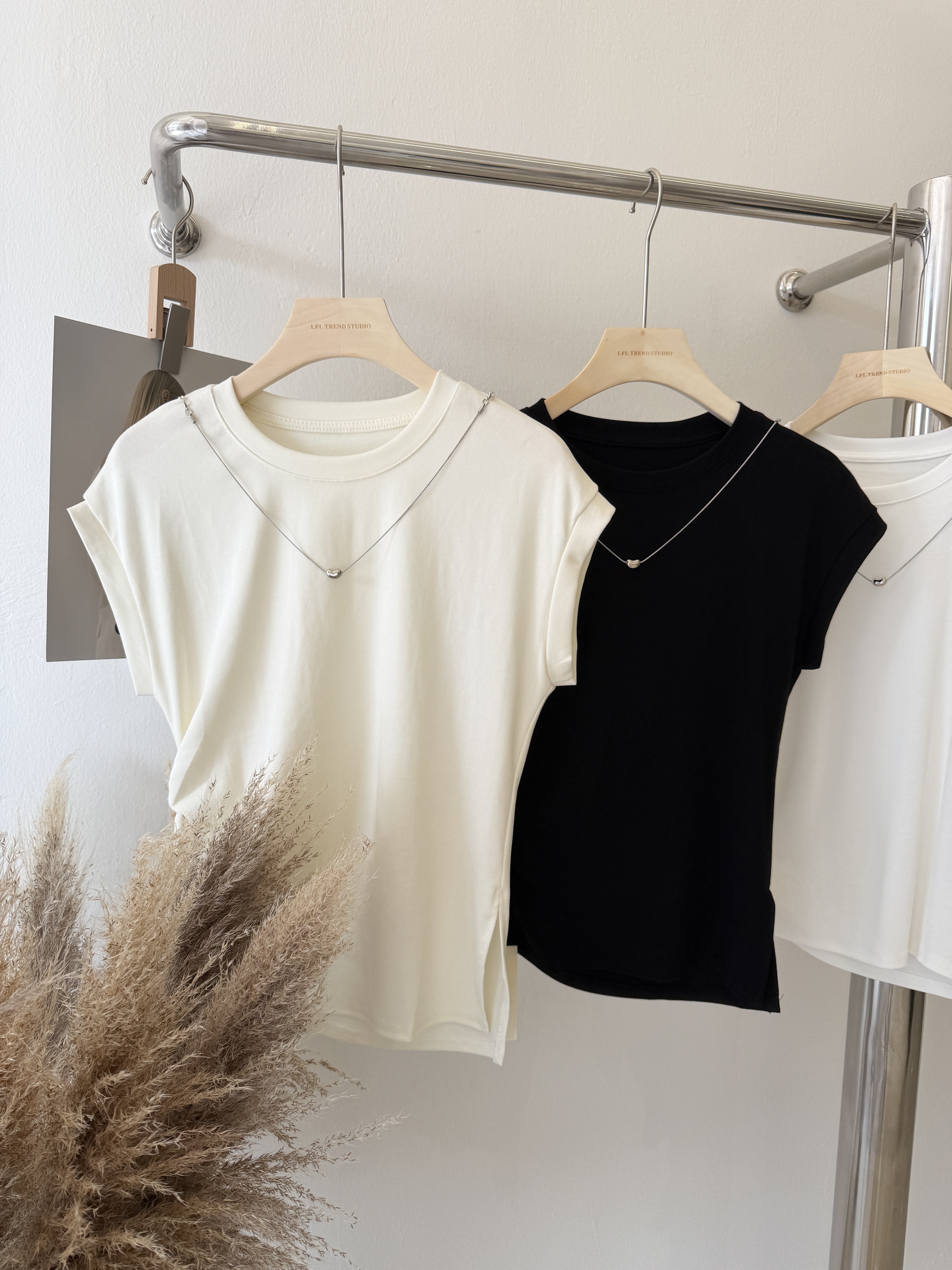 6567 个性风链条收腰短袖