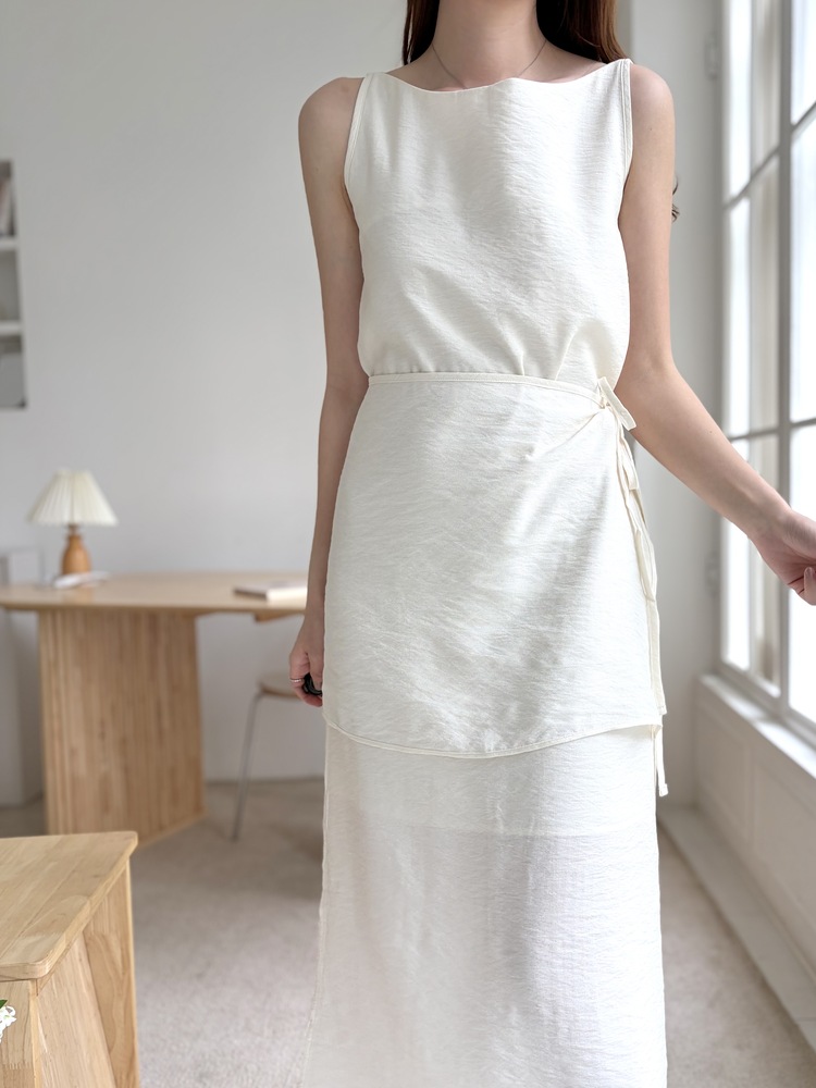Boat Neck Layered Dress (Ivory)