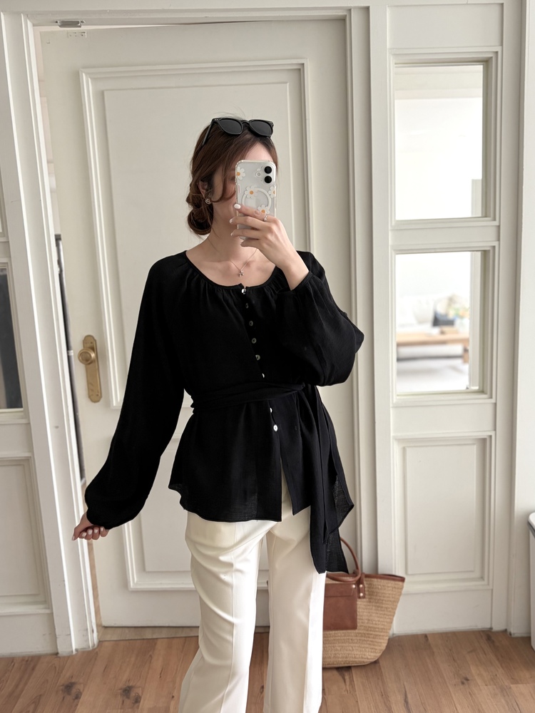 Eloise Tie-Neck Blouse (Black)