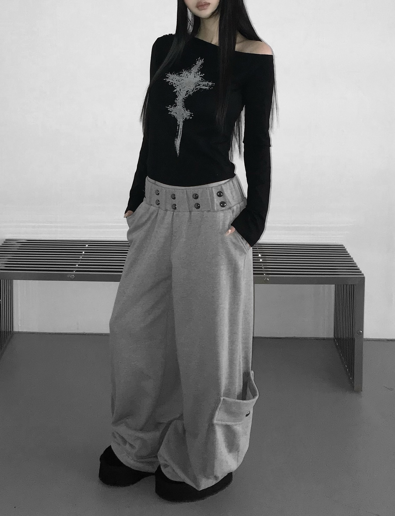 Nova Snap Wide-Leg Cargo Pants