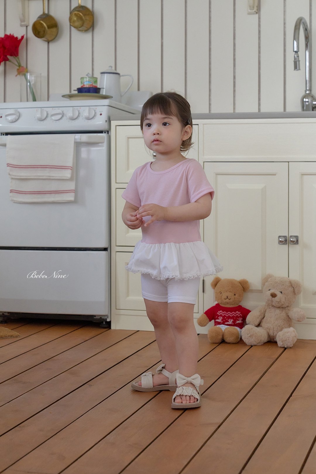 ☀️預訂 韓國直送☀️🇰🇷Bebenine三色下擺荷葉邊拼接短袖上衣