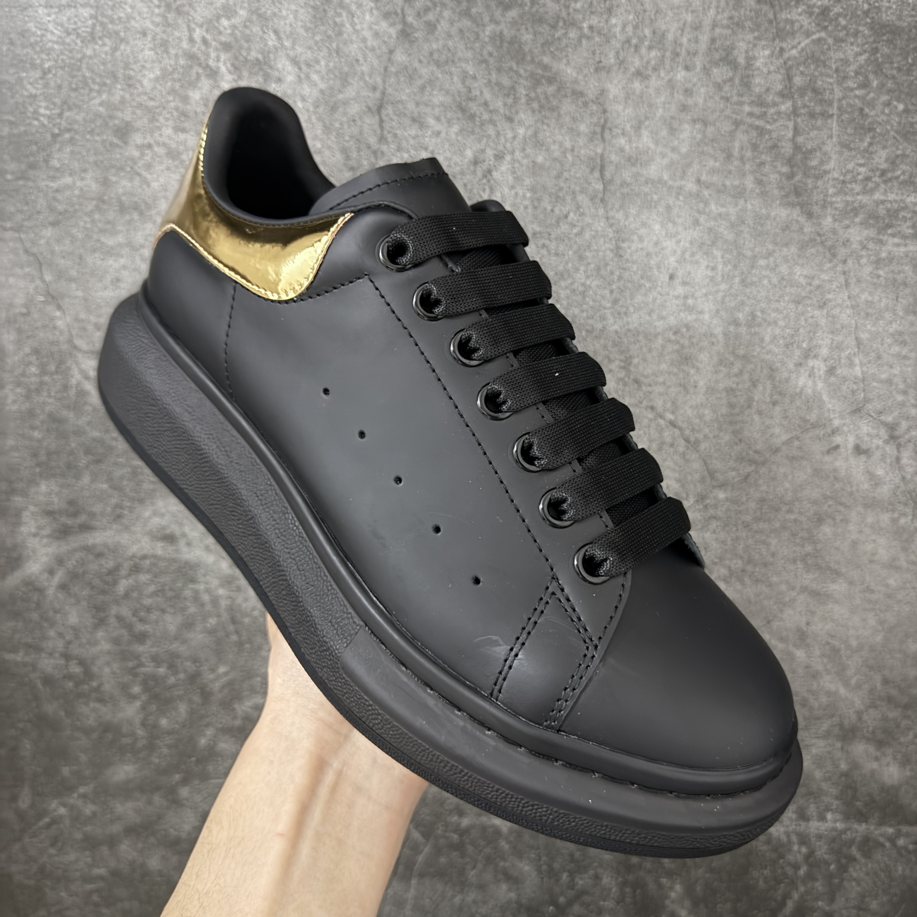 Alexander McQueen Oversized Sneaker