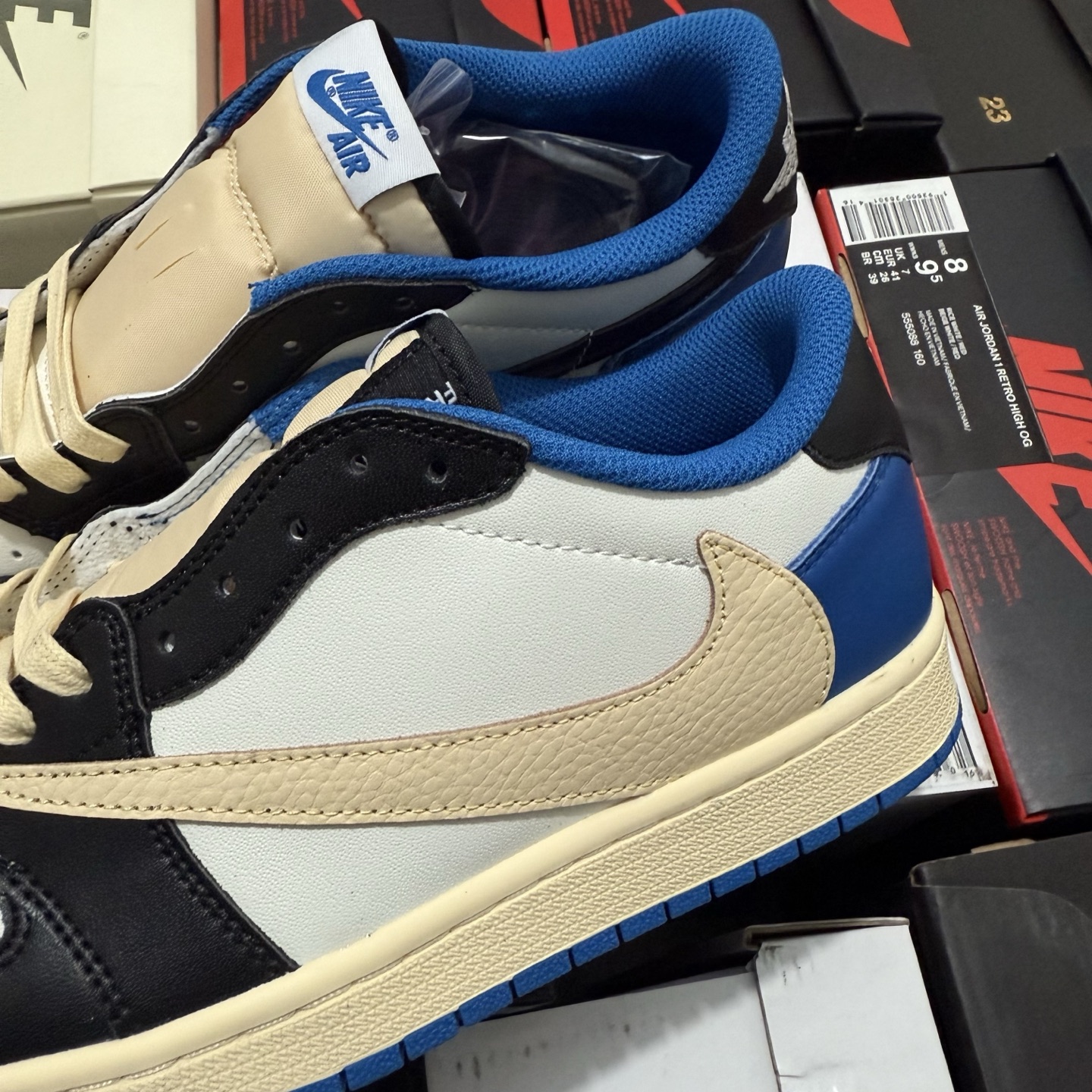 Nike Air Jordan 1 Retro Low OG SP Fragment x Travis Scott DM7866-140