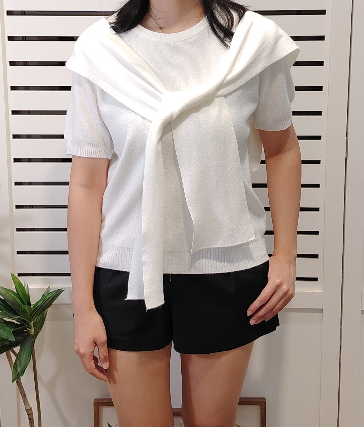 S2310 Knitted Short Sleeve Top With Shawl