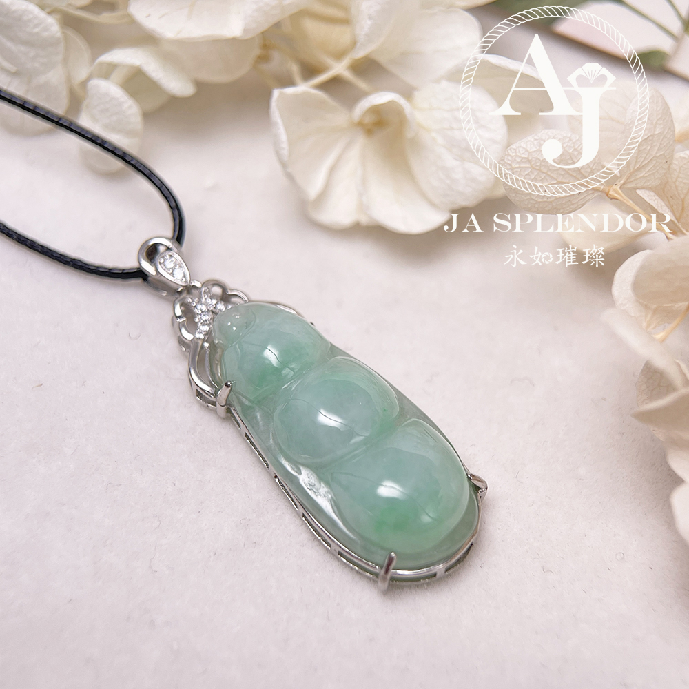JNS-65 天然翡翠A玉 膠潤細糯化白底青四季平安福豆吊墜