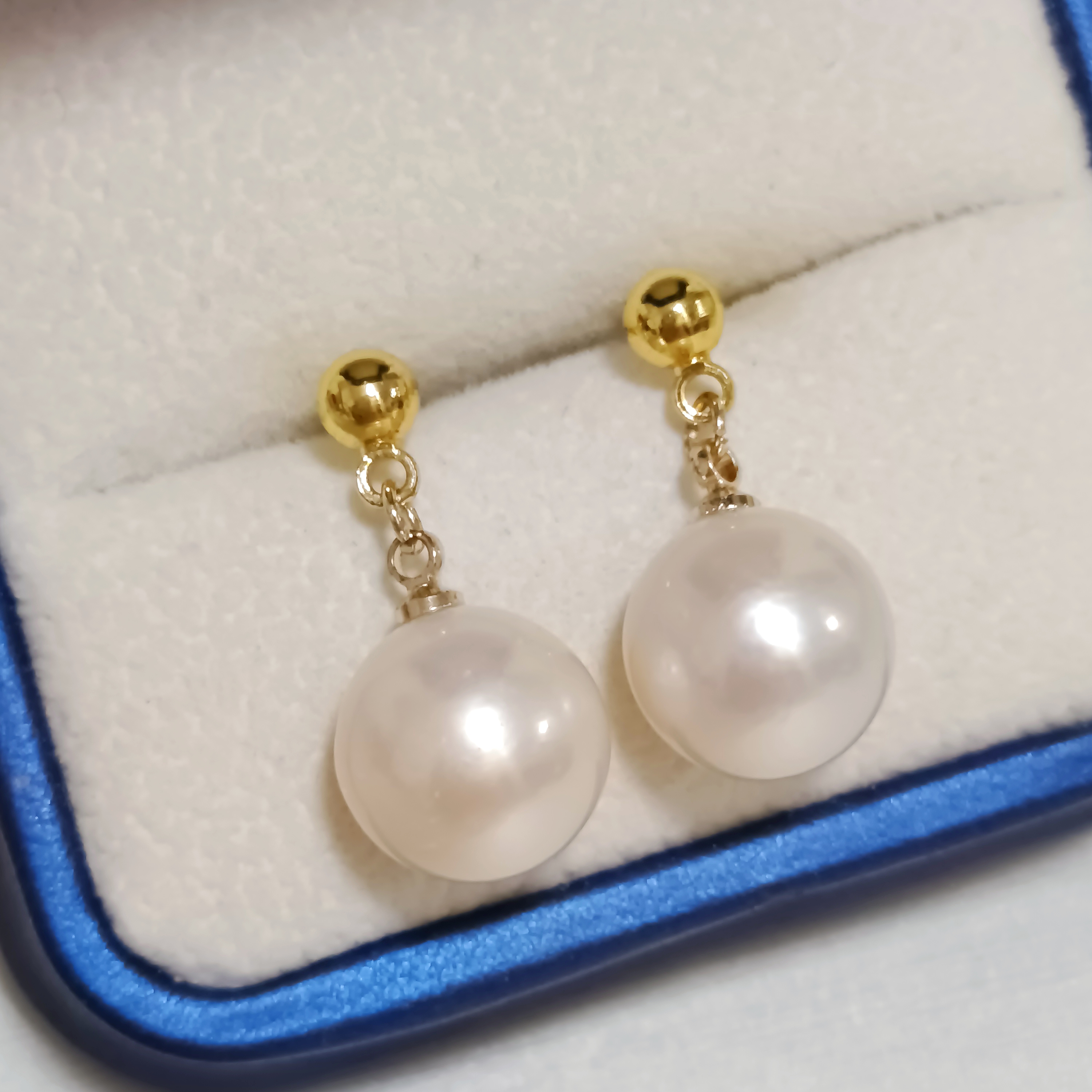 特價品‼️正圓強光愛迪生白珠注金耳環